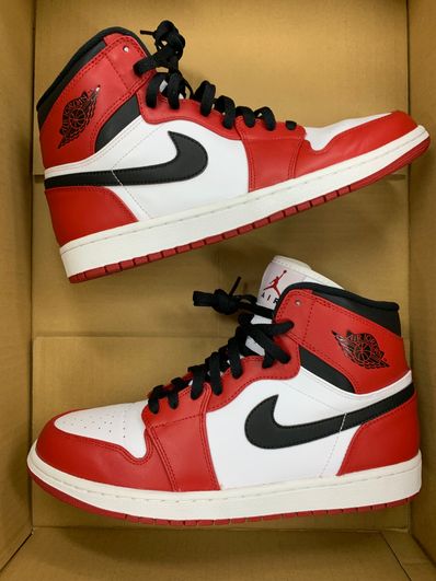 Nike Air Jordan 1 Retro High "Chicago" (2013)