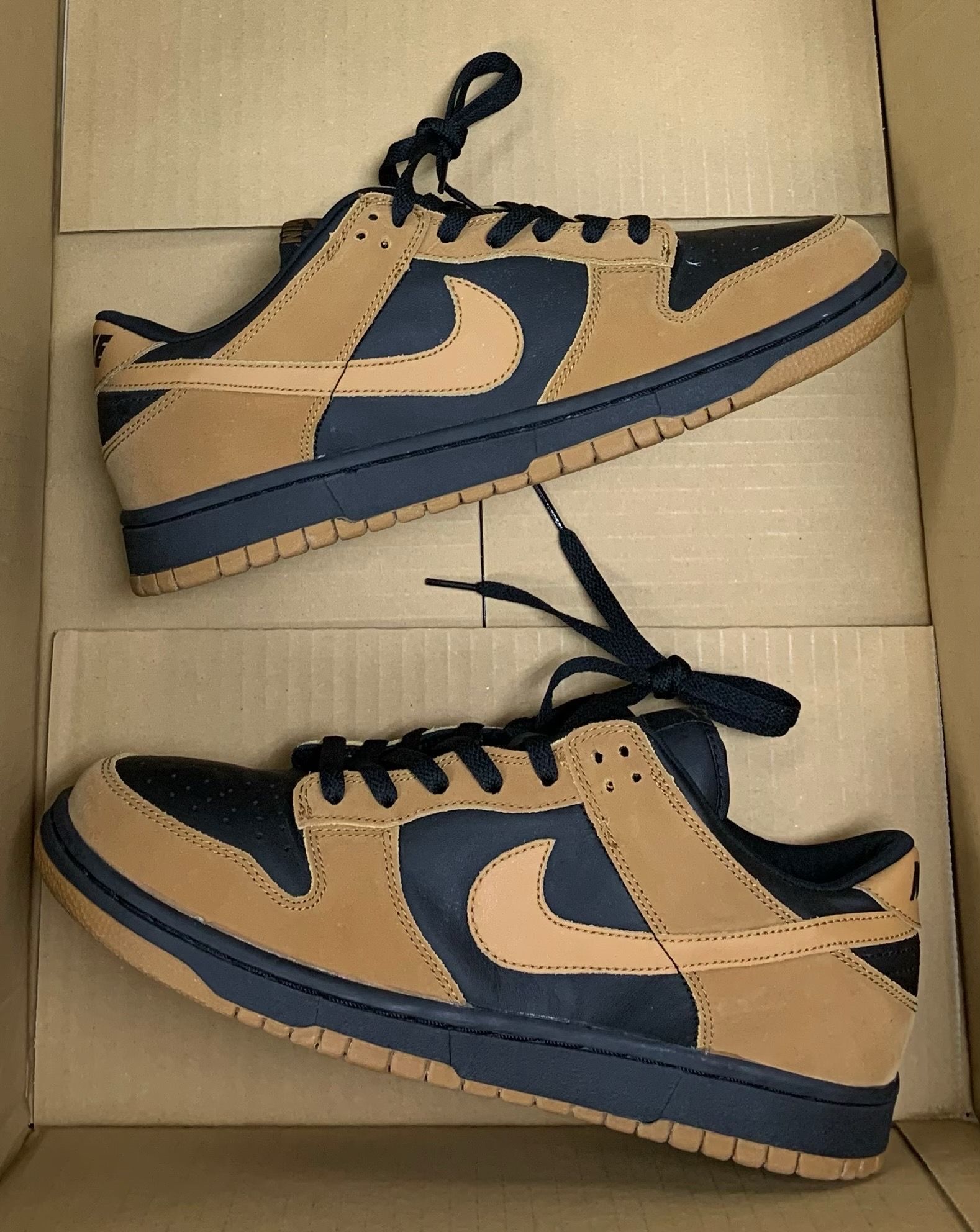 Nike Dunk Low "Maple/Black"