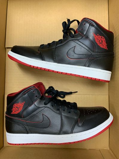 NIKE AIR JORDAN 1 RETRO MID BLACK RED WHITE