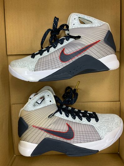 Nike Hyperdunk 08 "United We Rise" (2008)