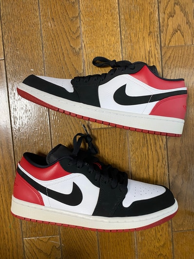 Nike Air Jordan 1 Low "Black Toe"