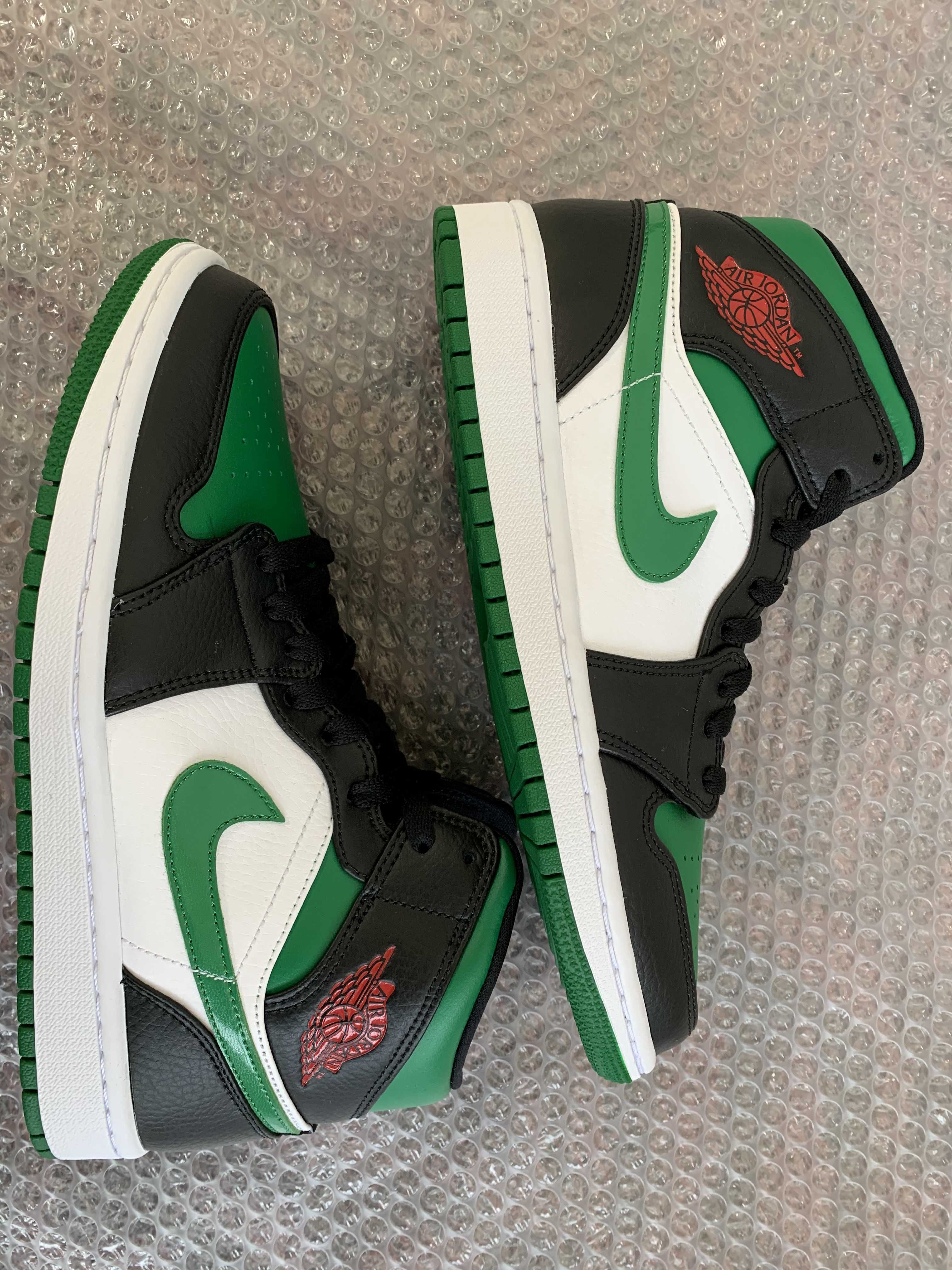 NIKE AIR JORDAN 1 MID "PINE GREEN"