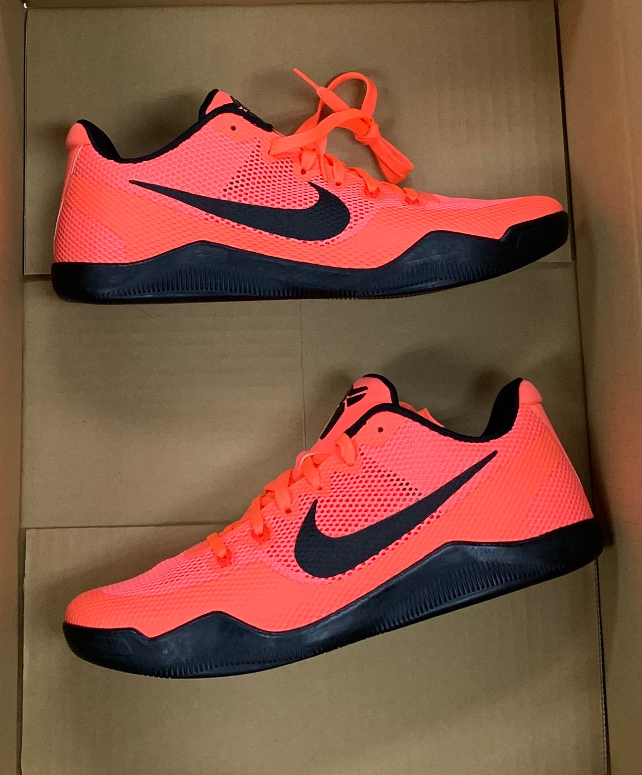 Nike Kobe 11 EM Low "Barcelona"