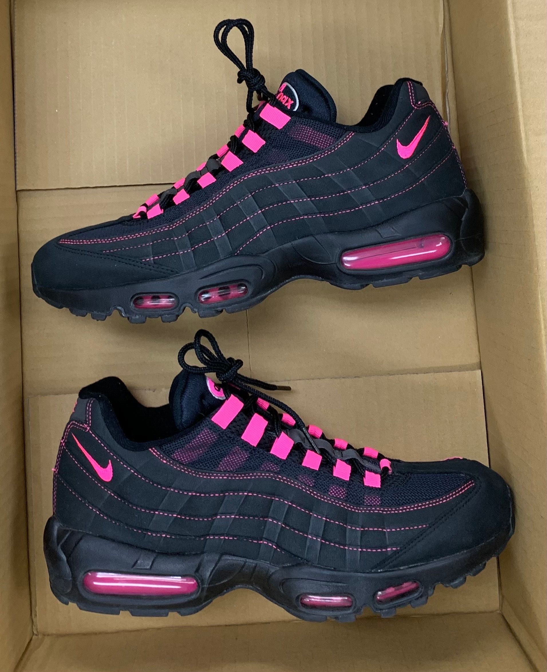 Nike Air Max 95 "Black/Pink"
