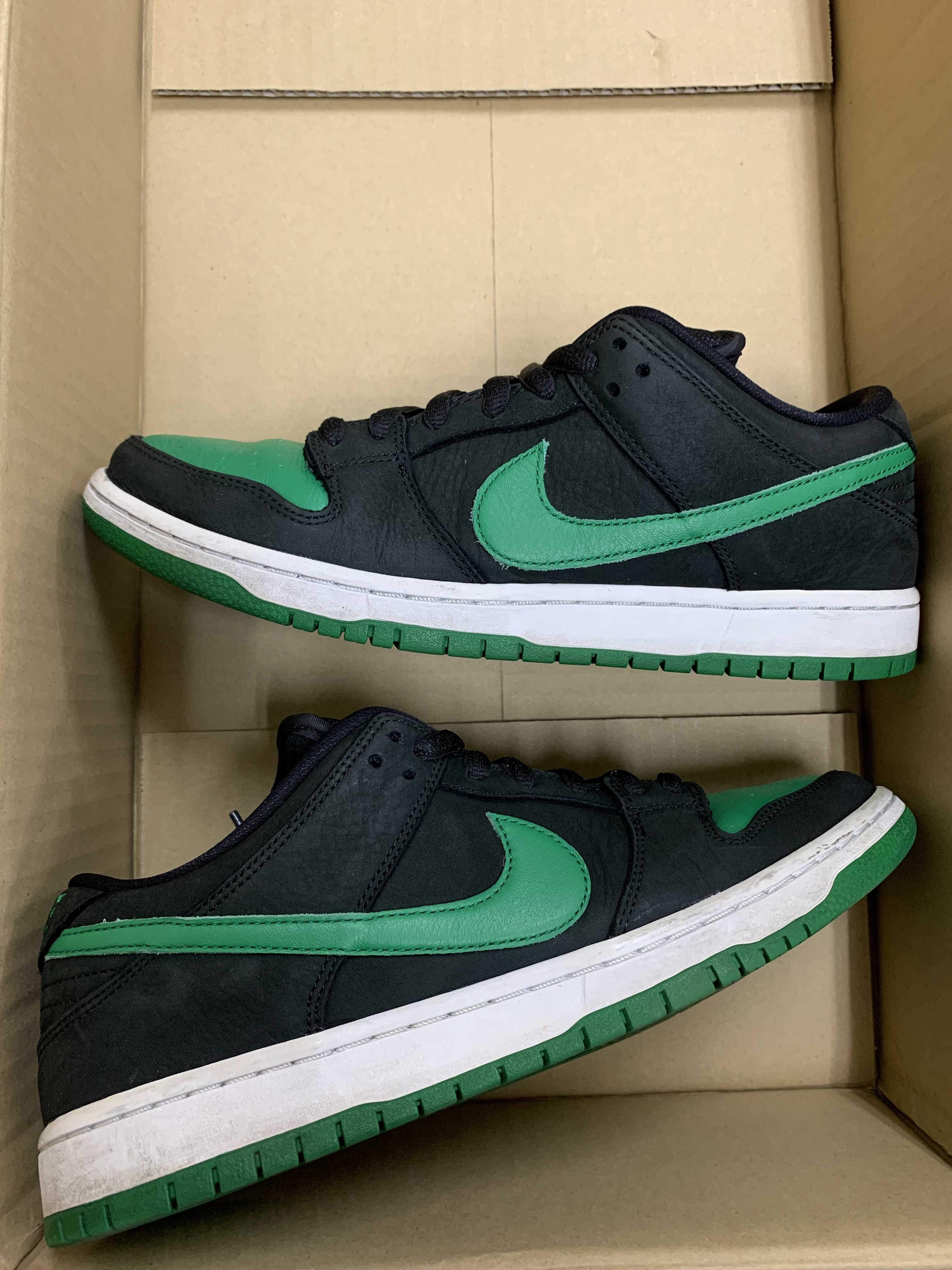 Nike SB Dunk Low PRO "Black/Pine Green"