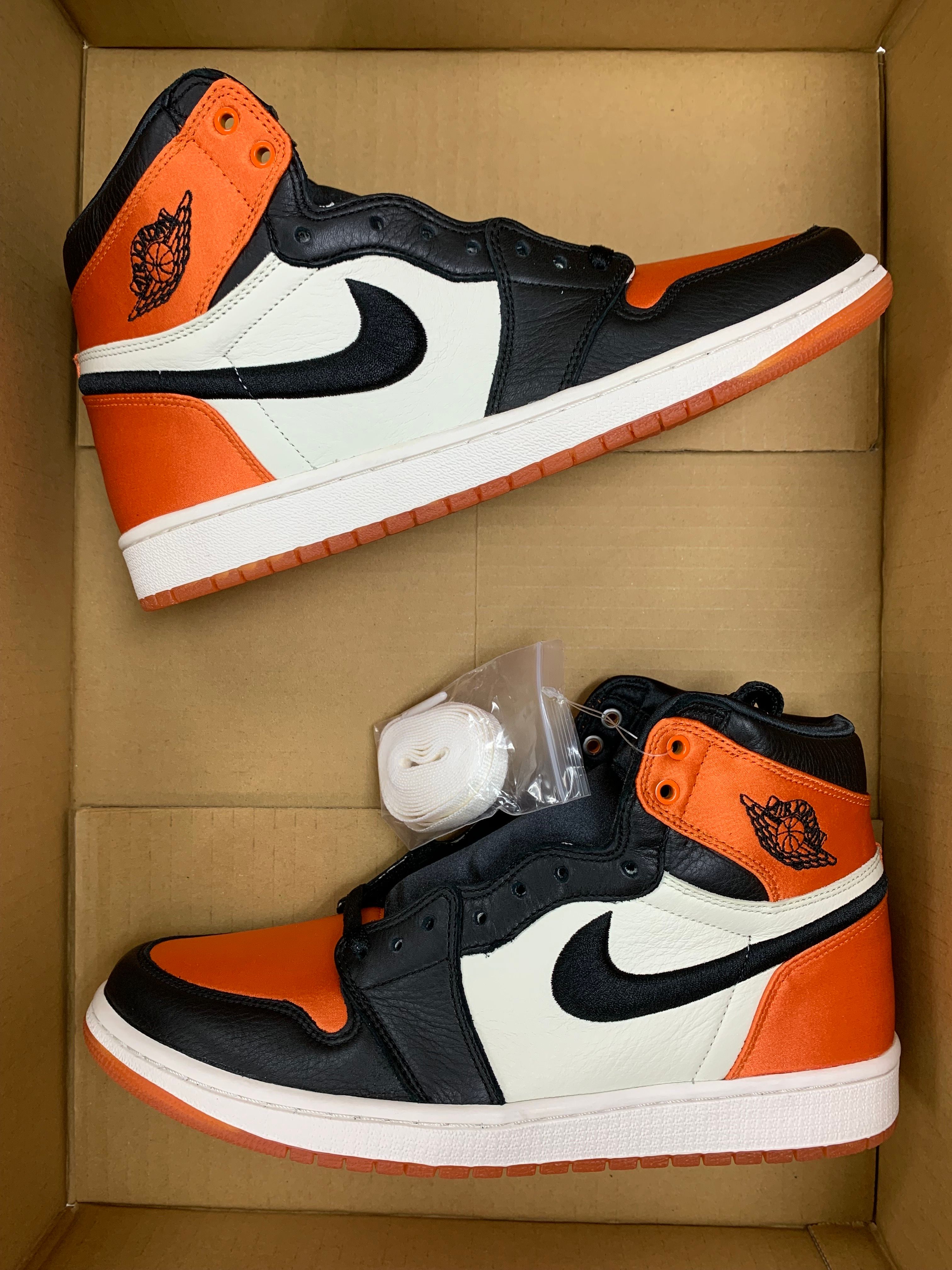 Nike Women's Air Jordan 1 High "Satin Shattered Backboard"