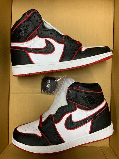 Nike Air Jordan 1 Retro High OG "Blood Line"