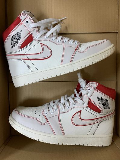 Nike Air Jordan 1 Retro High OG "Sail/University Red"