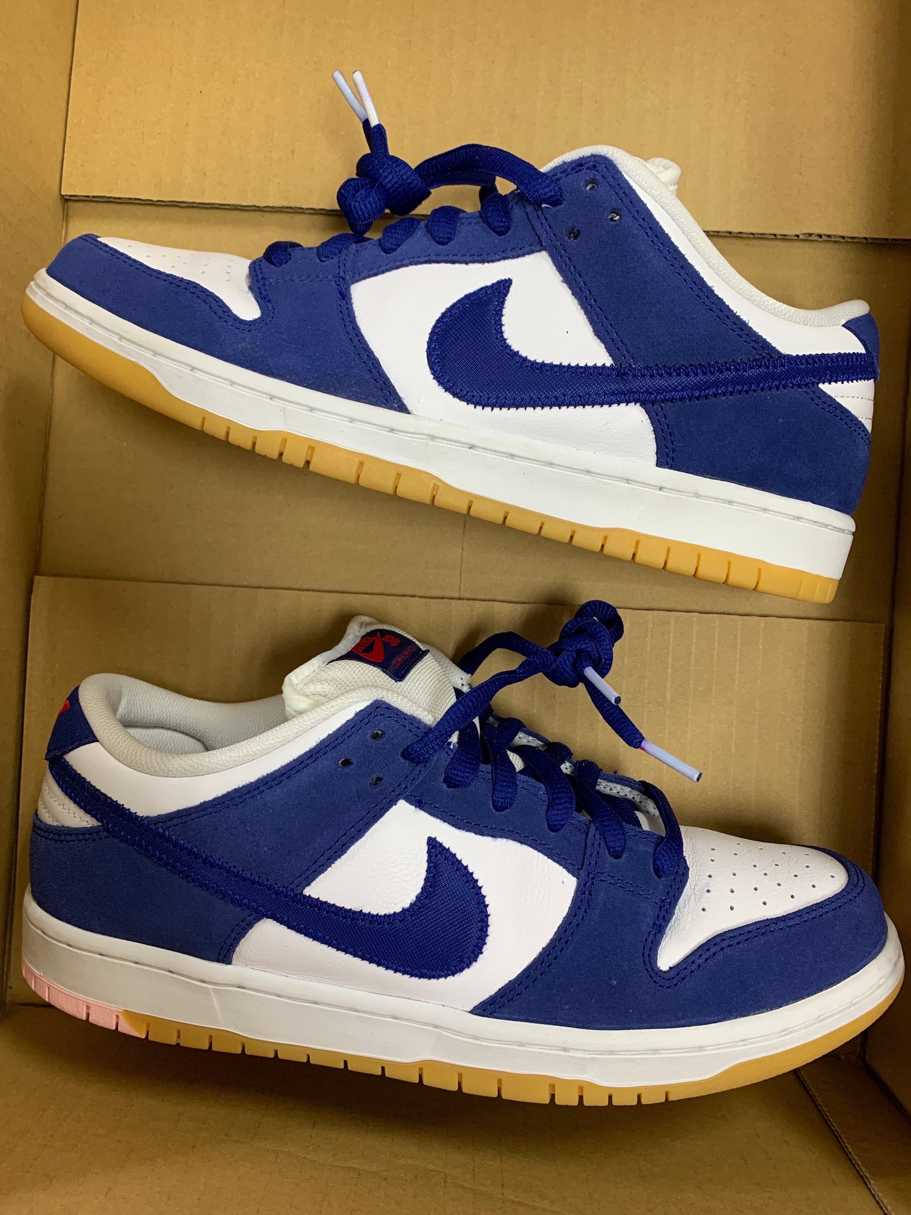 Nike SB Dunk Low "Los Angeles Dodgers/Deep Royal Blue"