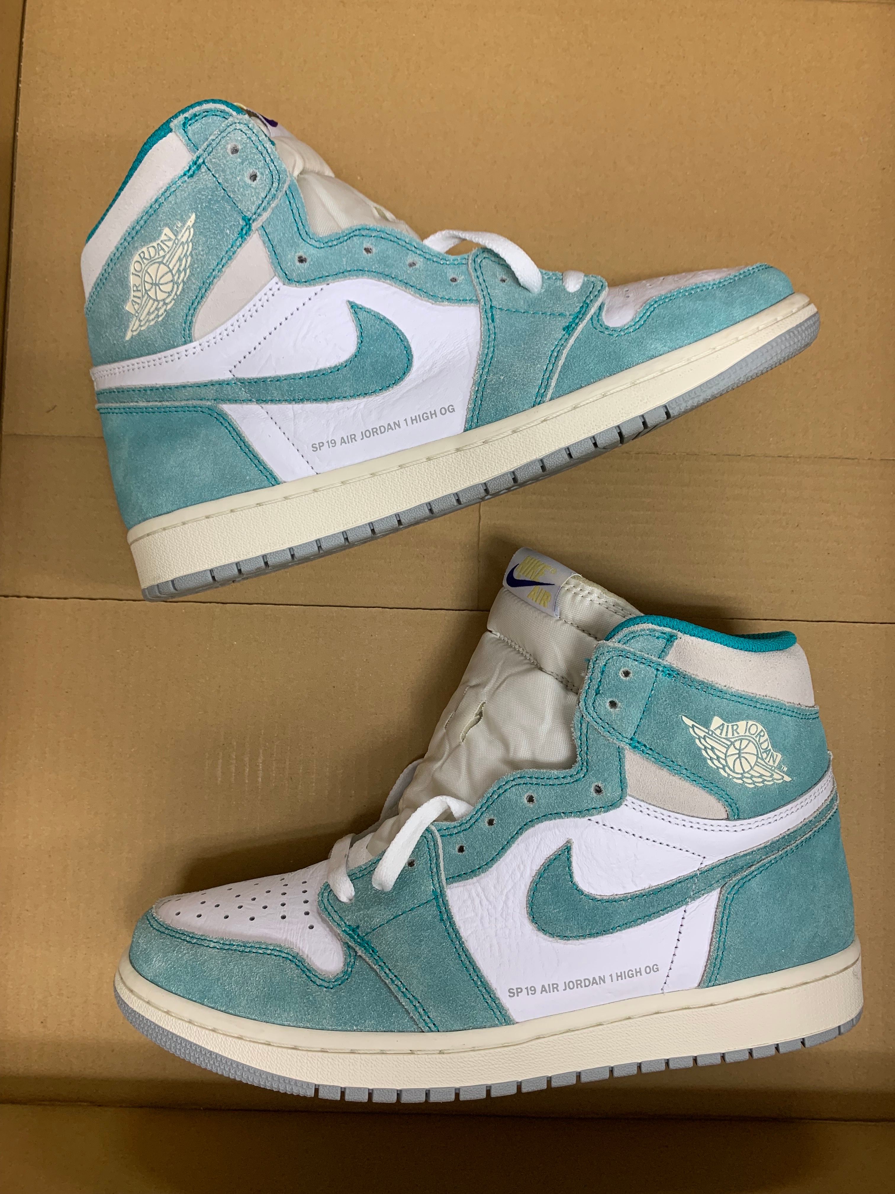Nike Air Jordan 1 Retro High OG "Turbo Green"