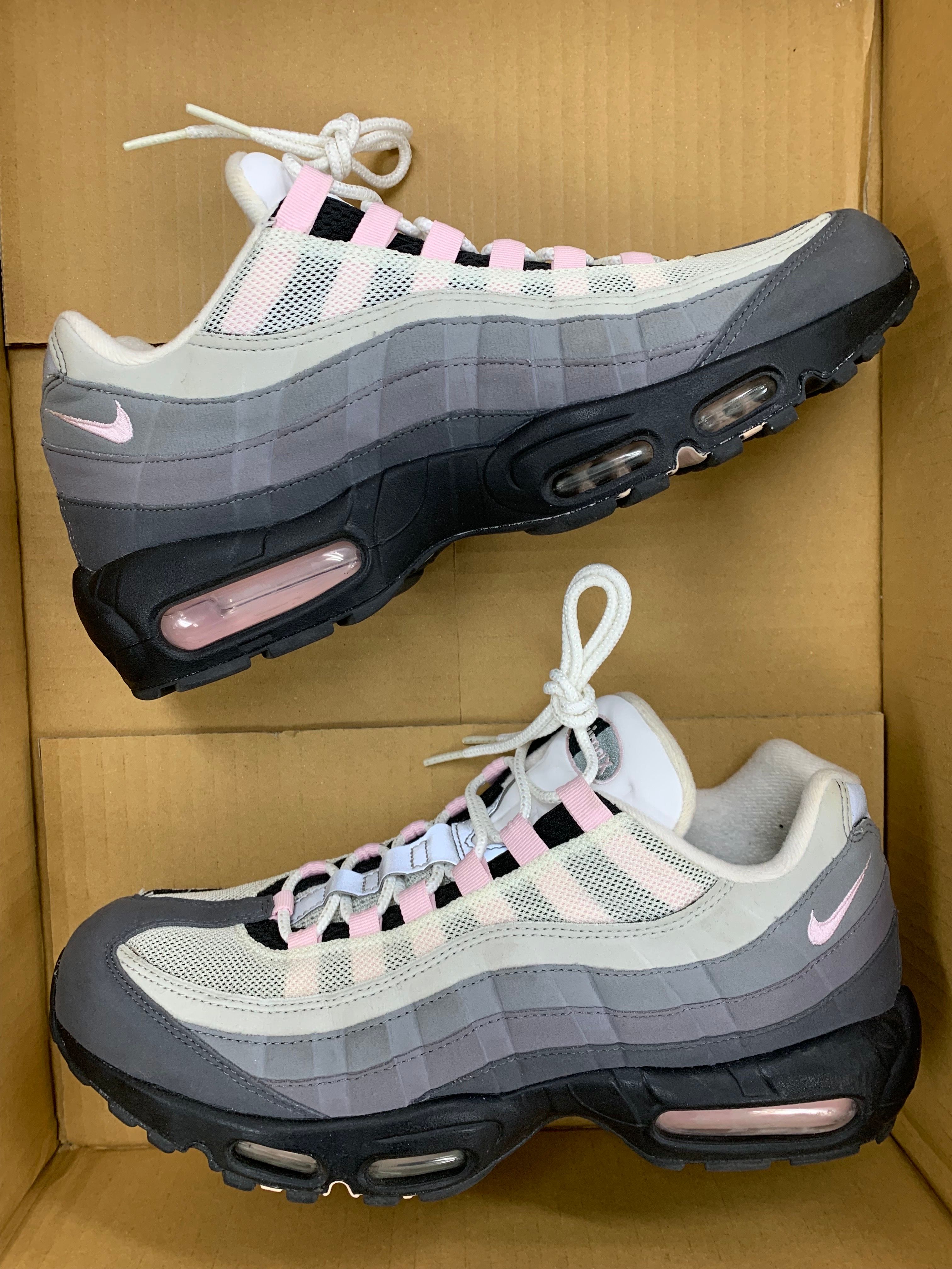 Nike Air Max 95 "Gunsmoke/Pink Foam"