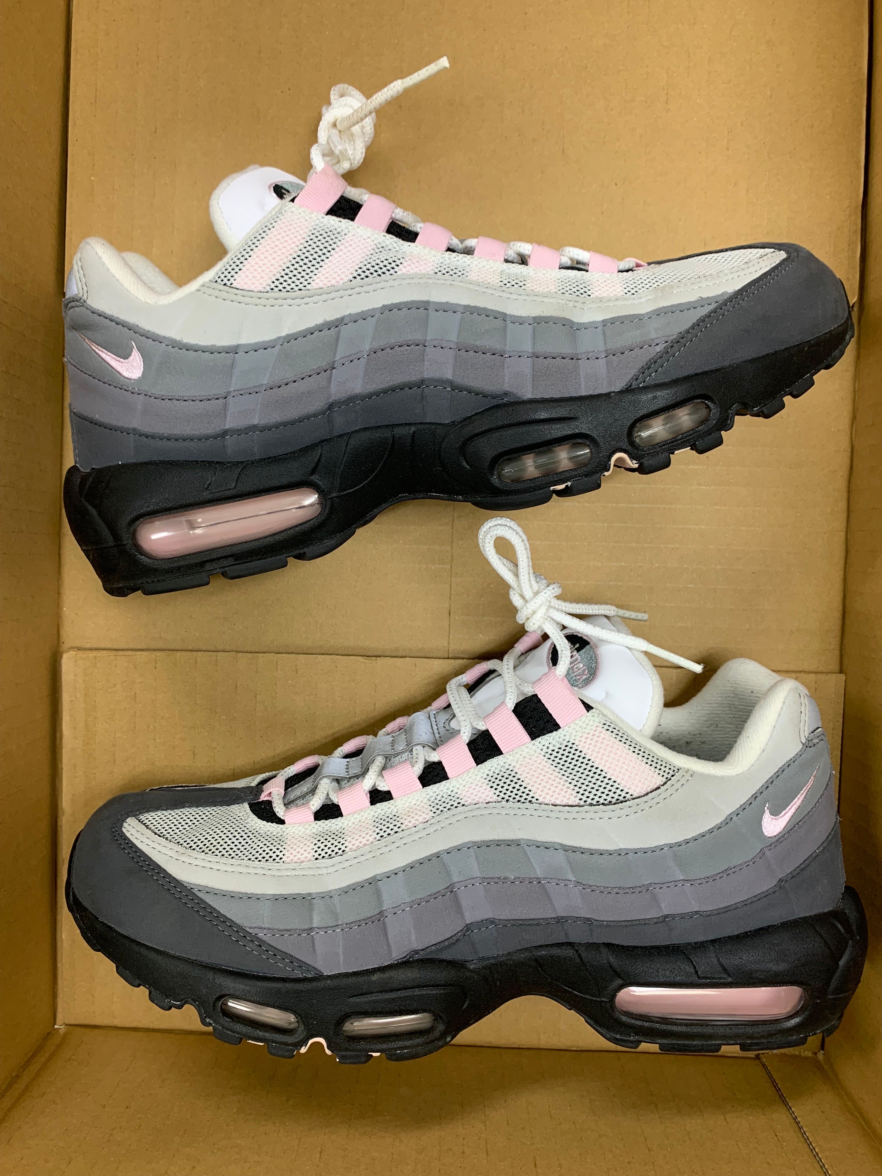 Nike Air Max 95 "Gunsmoke/Pink Foam"
