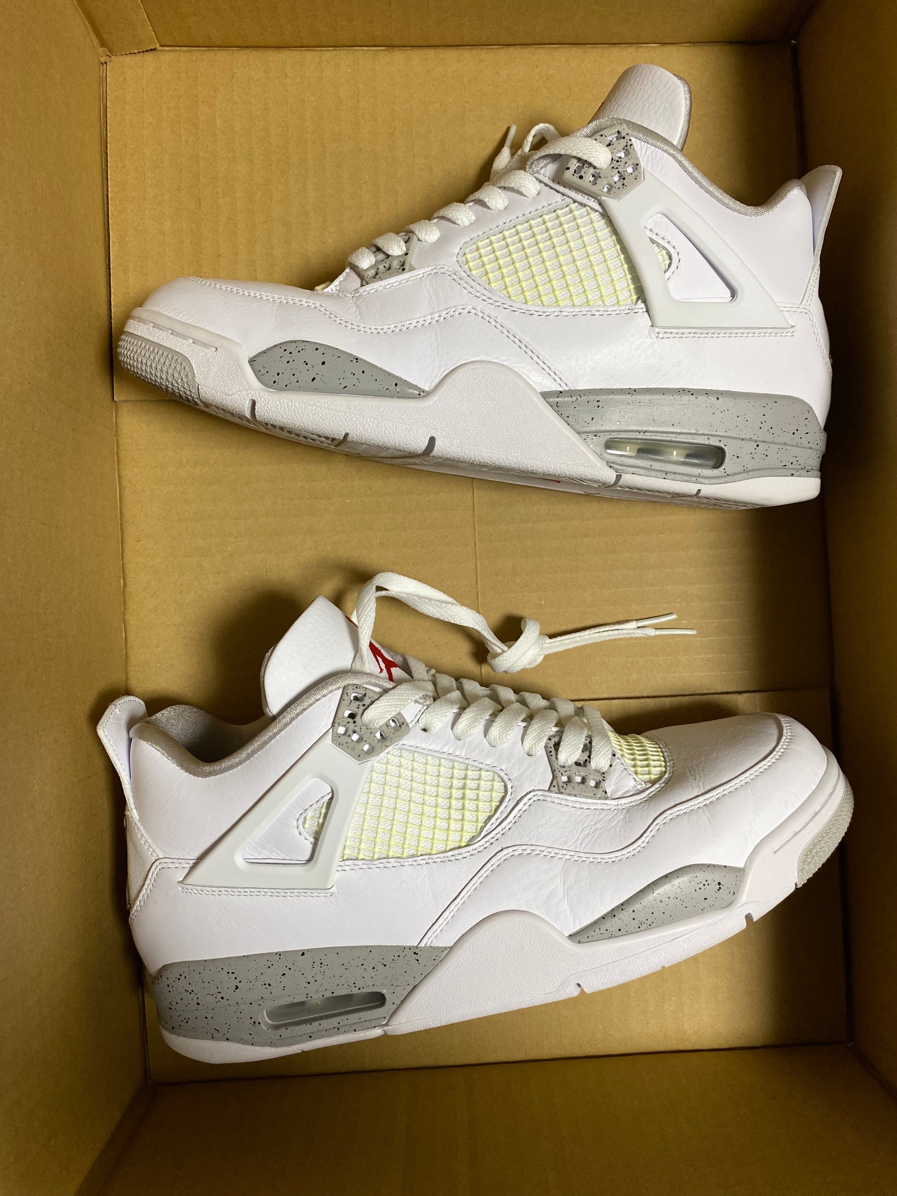 Nike Air Jordan 4 "Tech White"