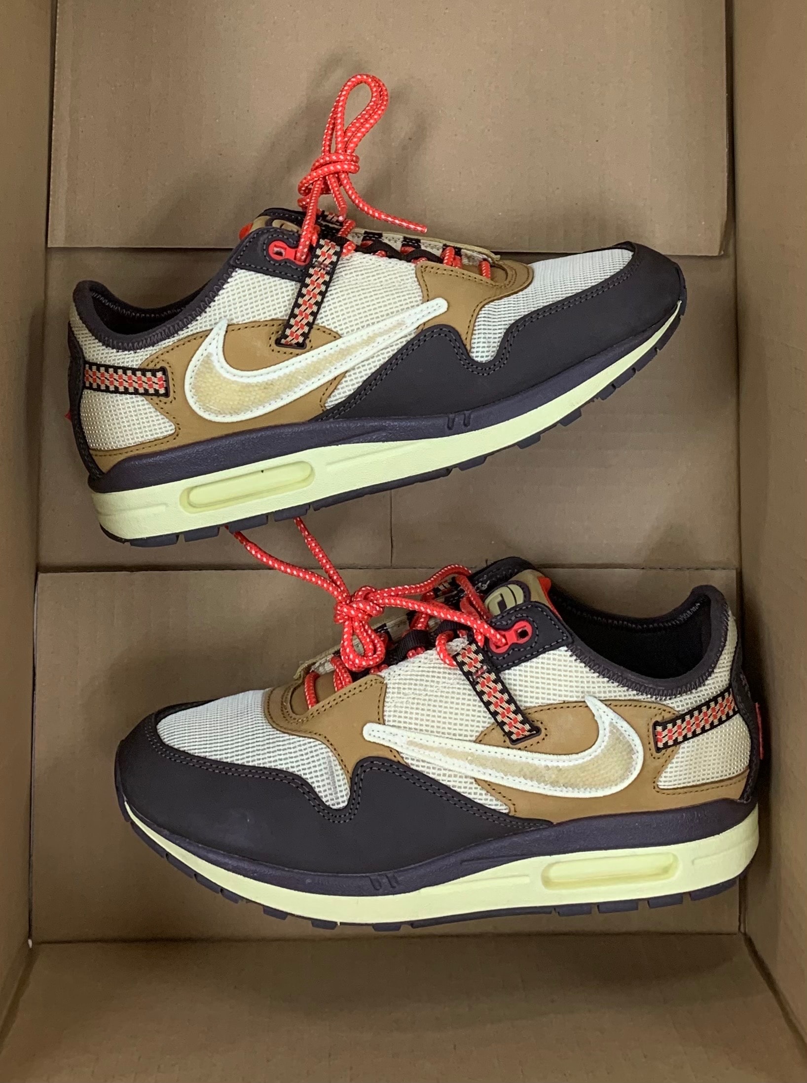 Travis Scott × Nike Air Max 1 "CACT.US Brown"