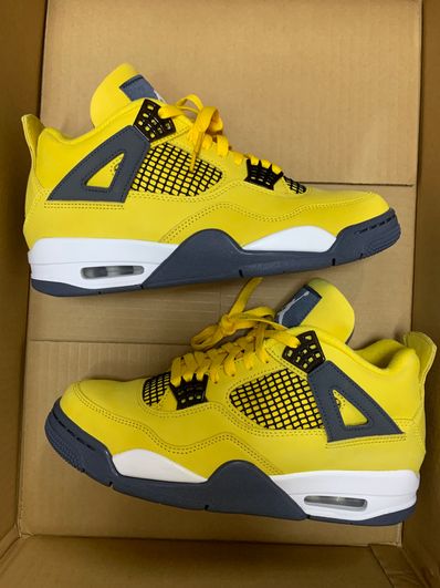 Nike Air Jordan 4 "Tour Yellow"