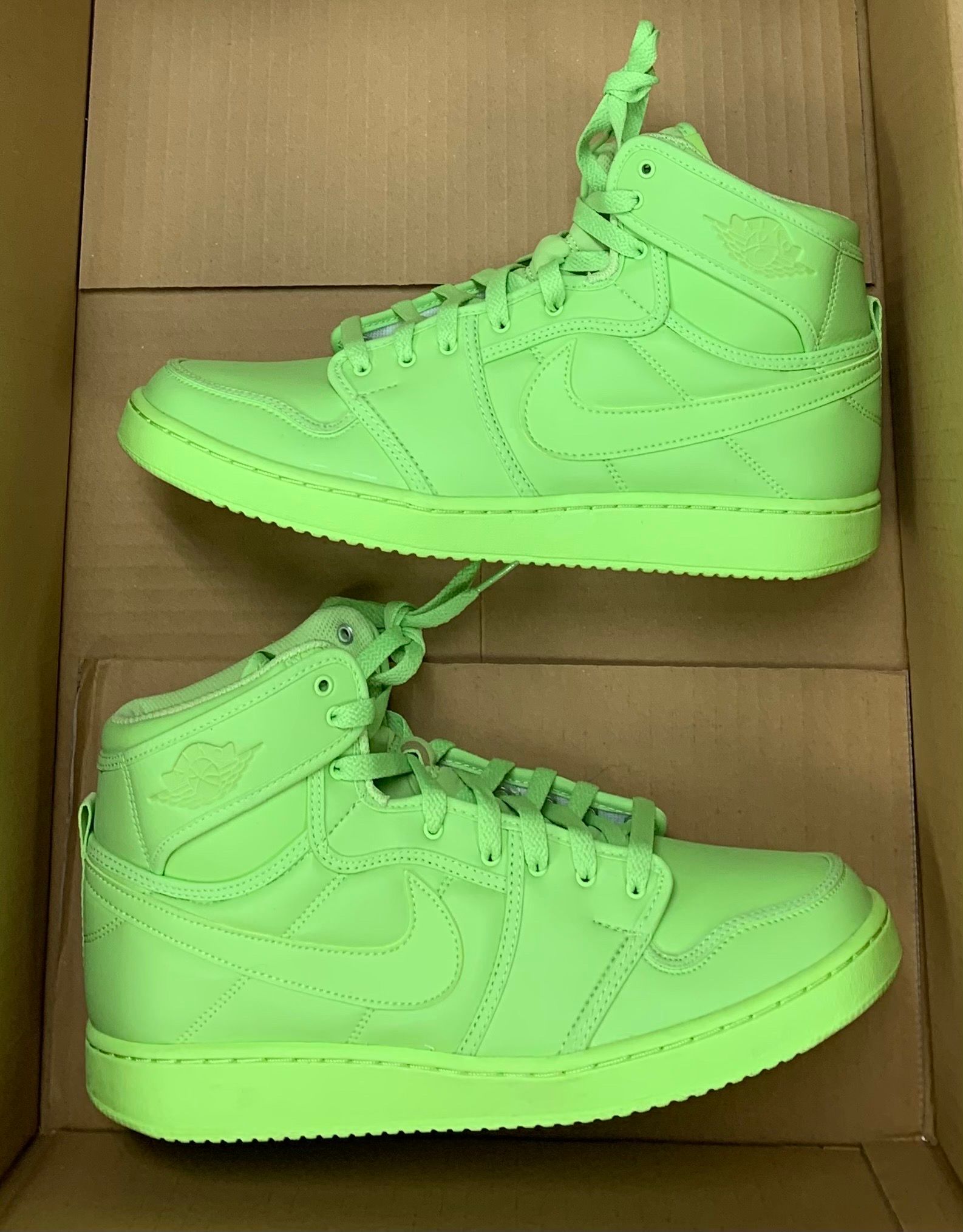 Billie Eilish × Nike Women's Air Jordan 1 High KO "Volt"