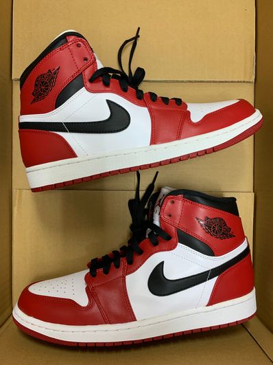 Nike Air Jordan 1 Retro High "Chicago" (2013)