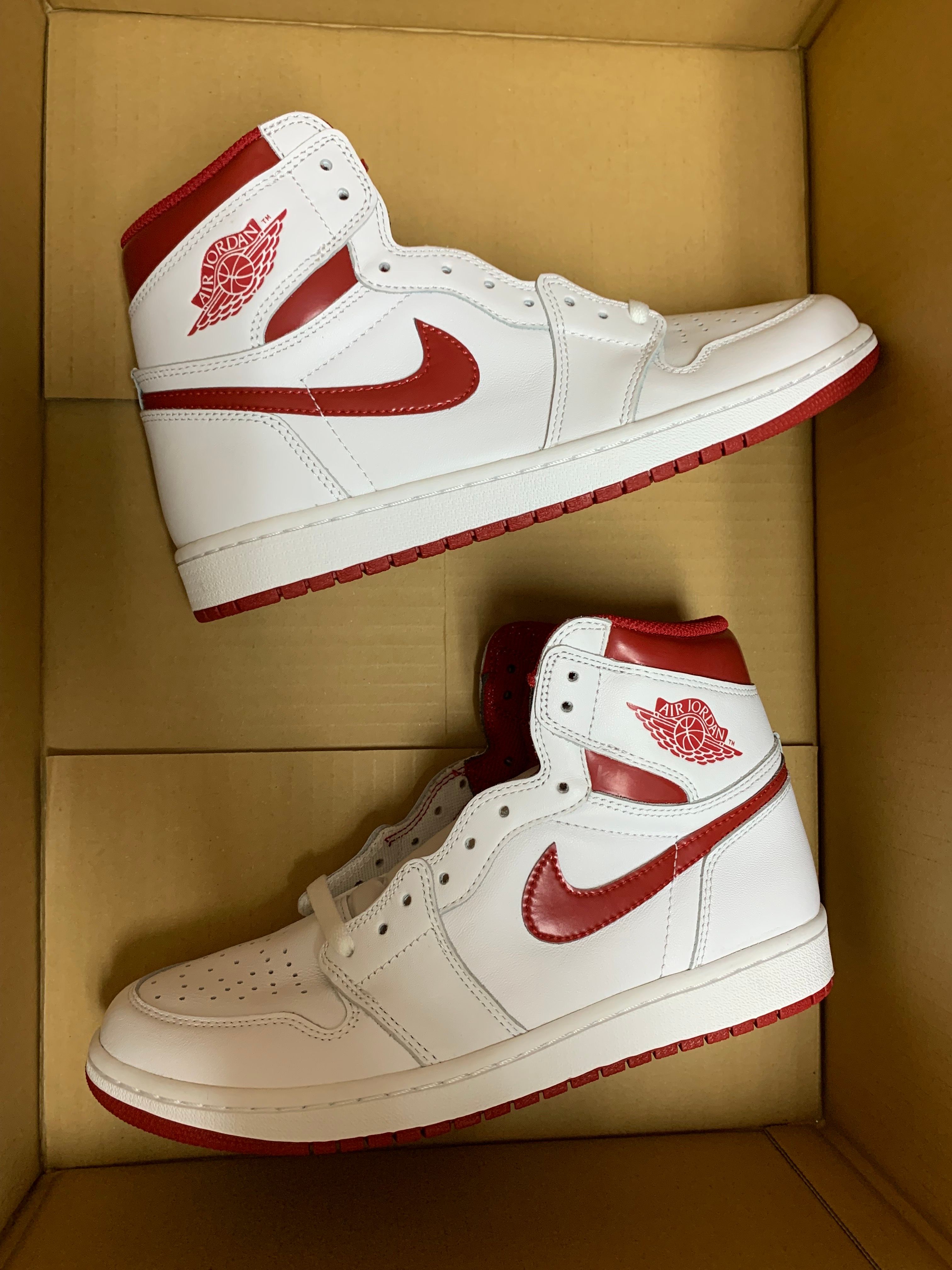 Nike Air Jordan 1 High OG "Metallic Red" (2017)