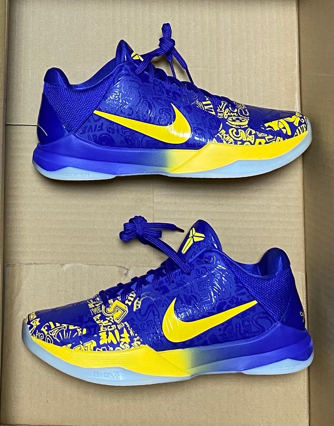 ナイキ コービー5 プロトロ "5 リングス"