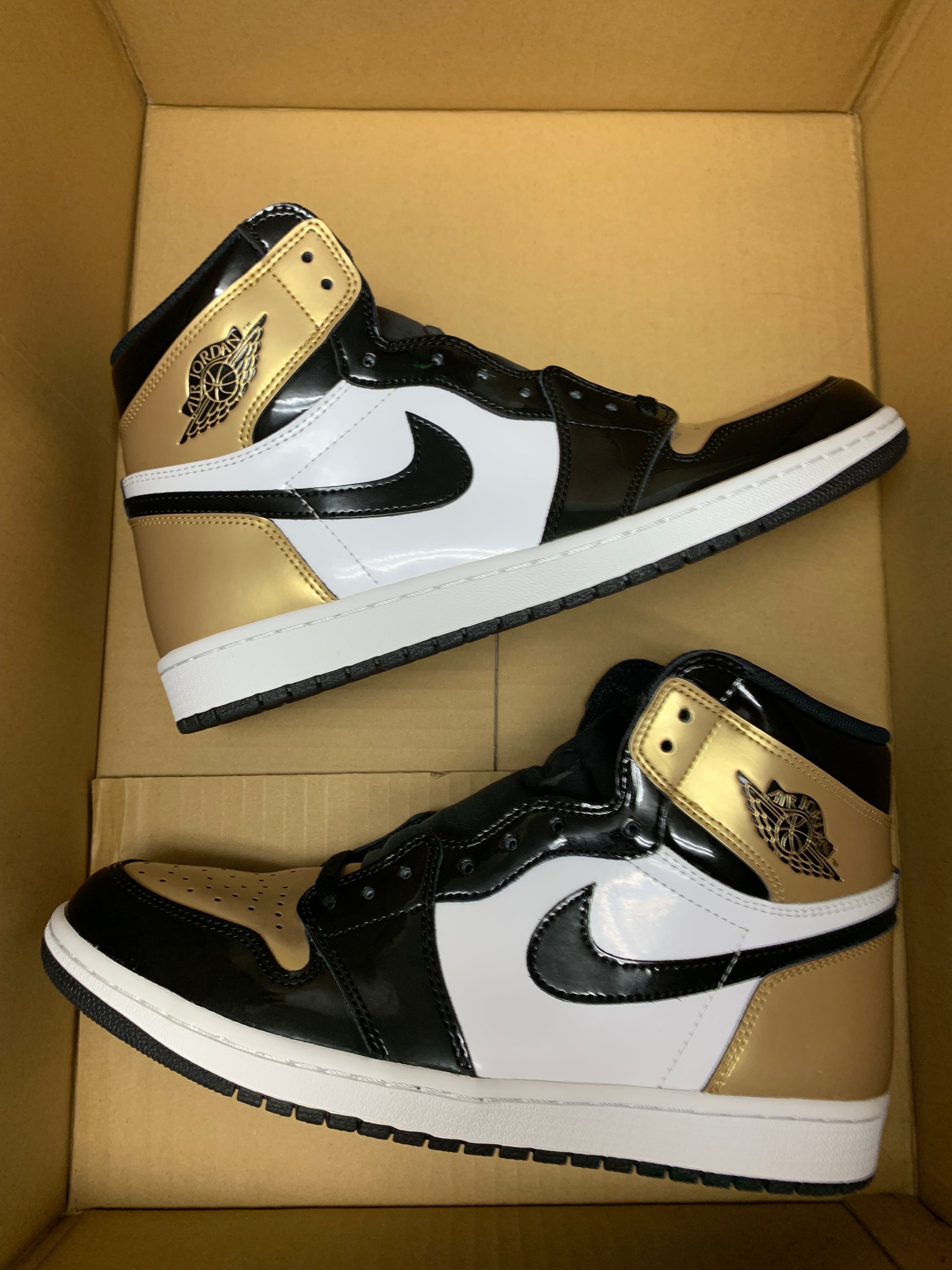 Nike Air Jordan 1 Retro High OG NRG "Gold Toe"