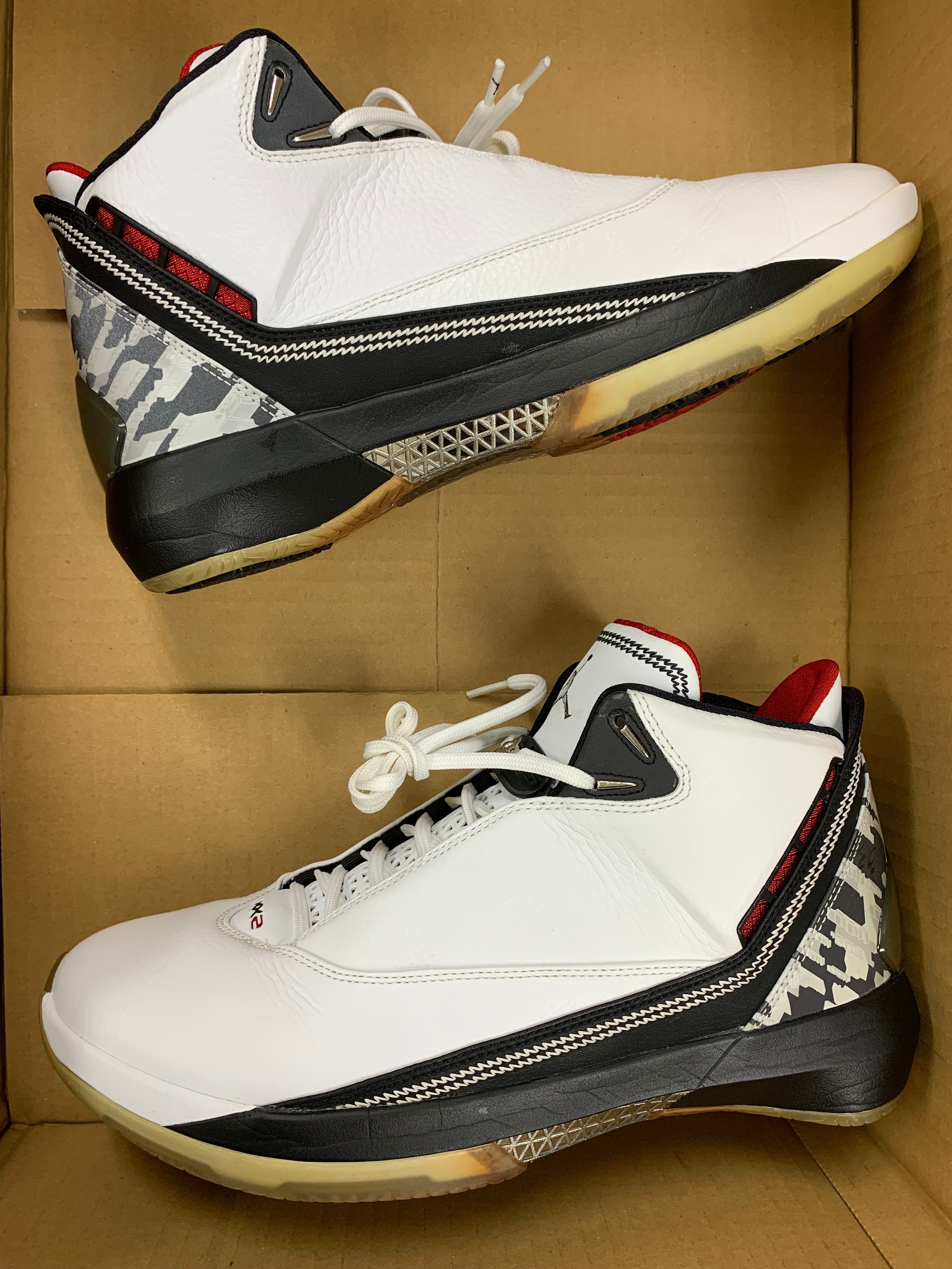 Nike Air Jordan 22 OG "White Varisty Red"