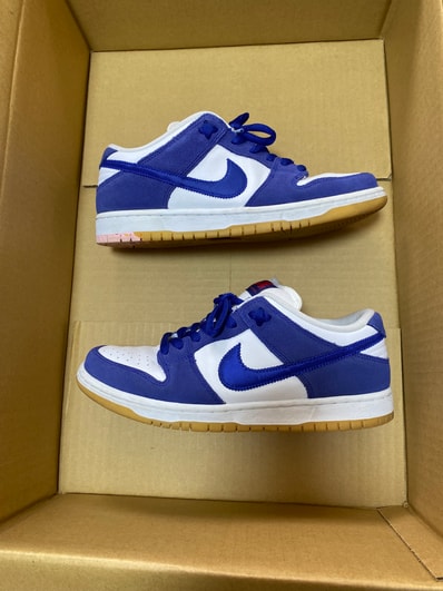 Nike SB Dunk Low "Los Angeles Dodgers/Deep Royal Blue"