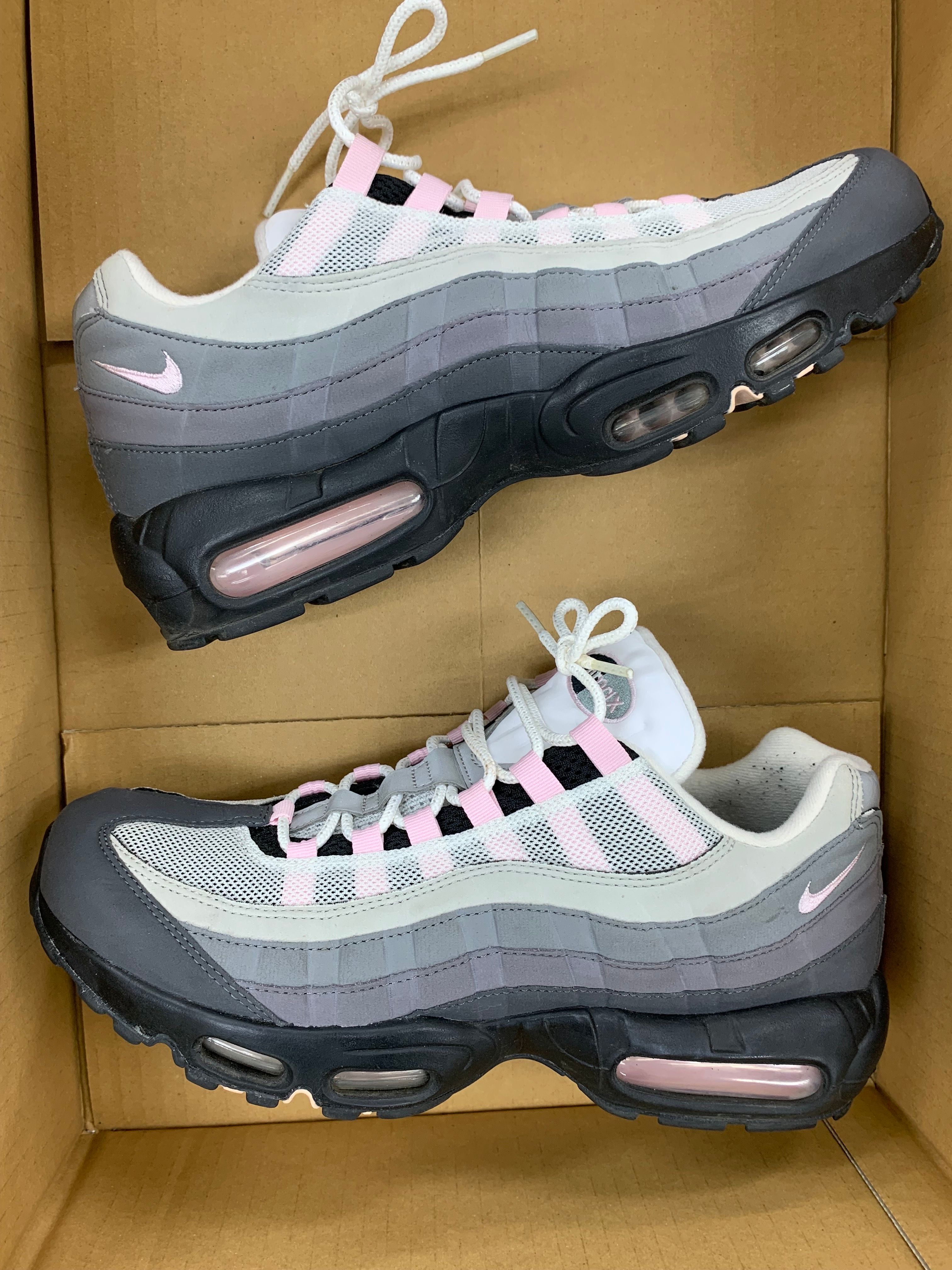 Nike Air Max 95 "Gunsmoke/Pink Foam"