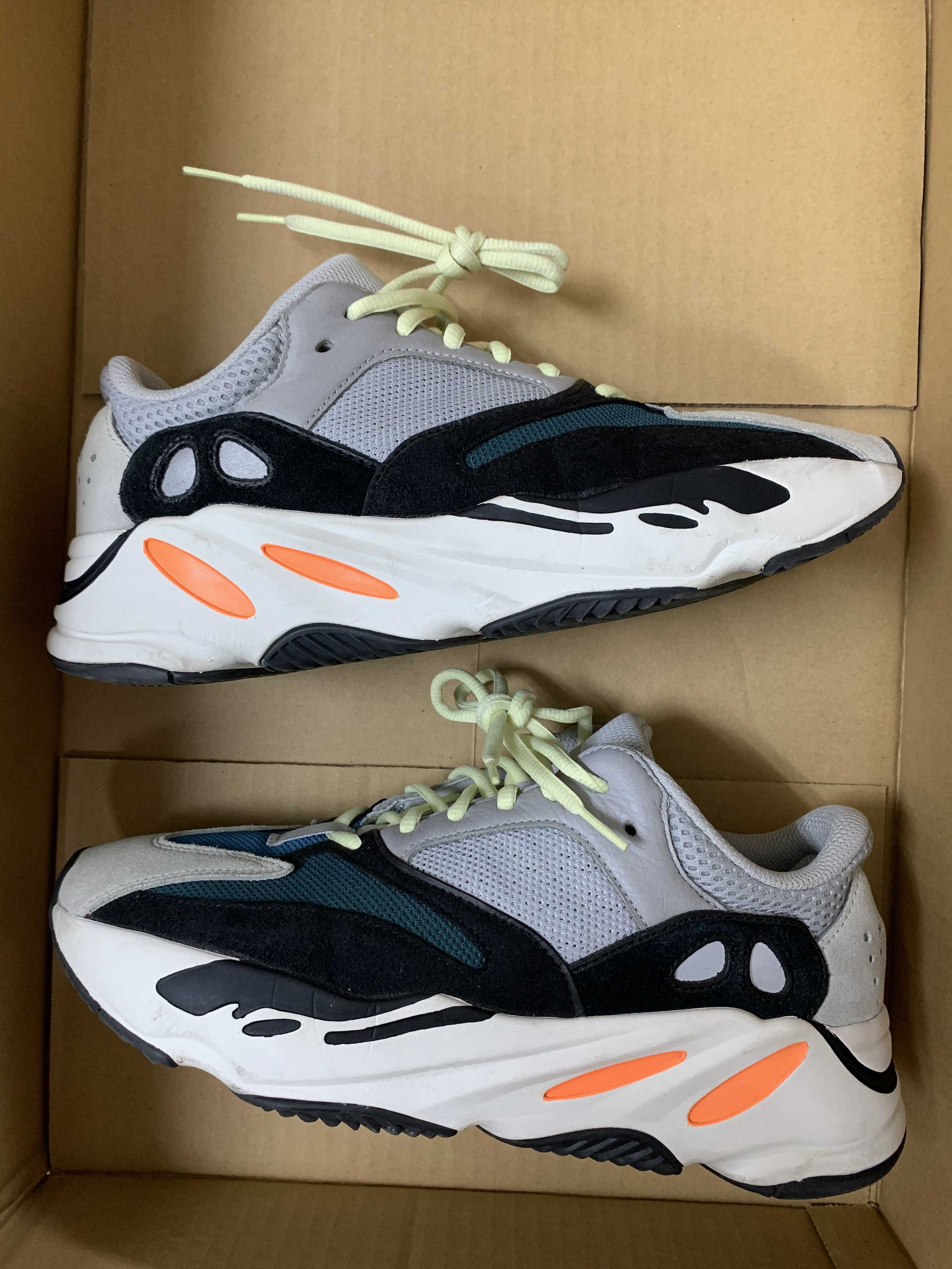 adidas YEEZY Boost 700 "Wave Runner"