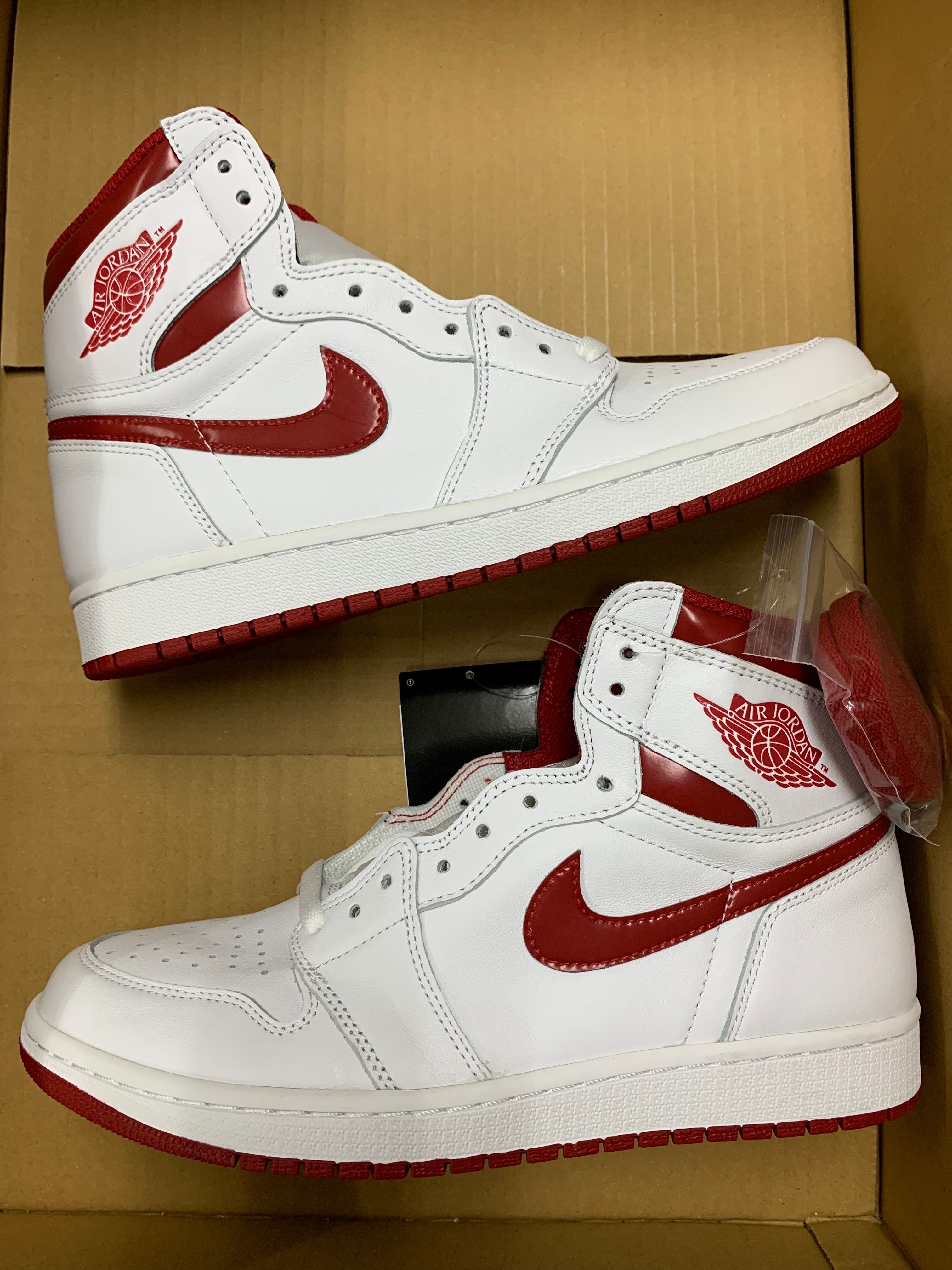 Nike Air Jordan 1 High OG "Metallic Red" (2017)