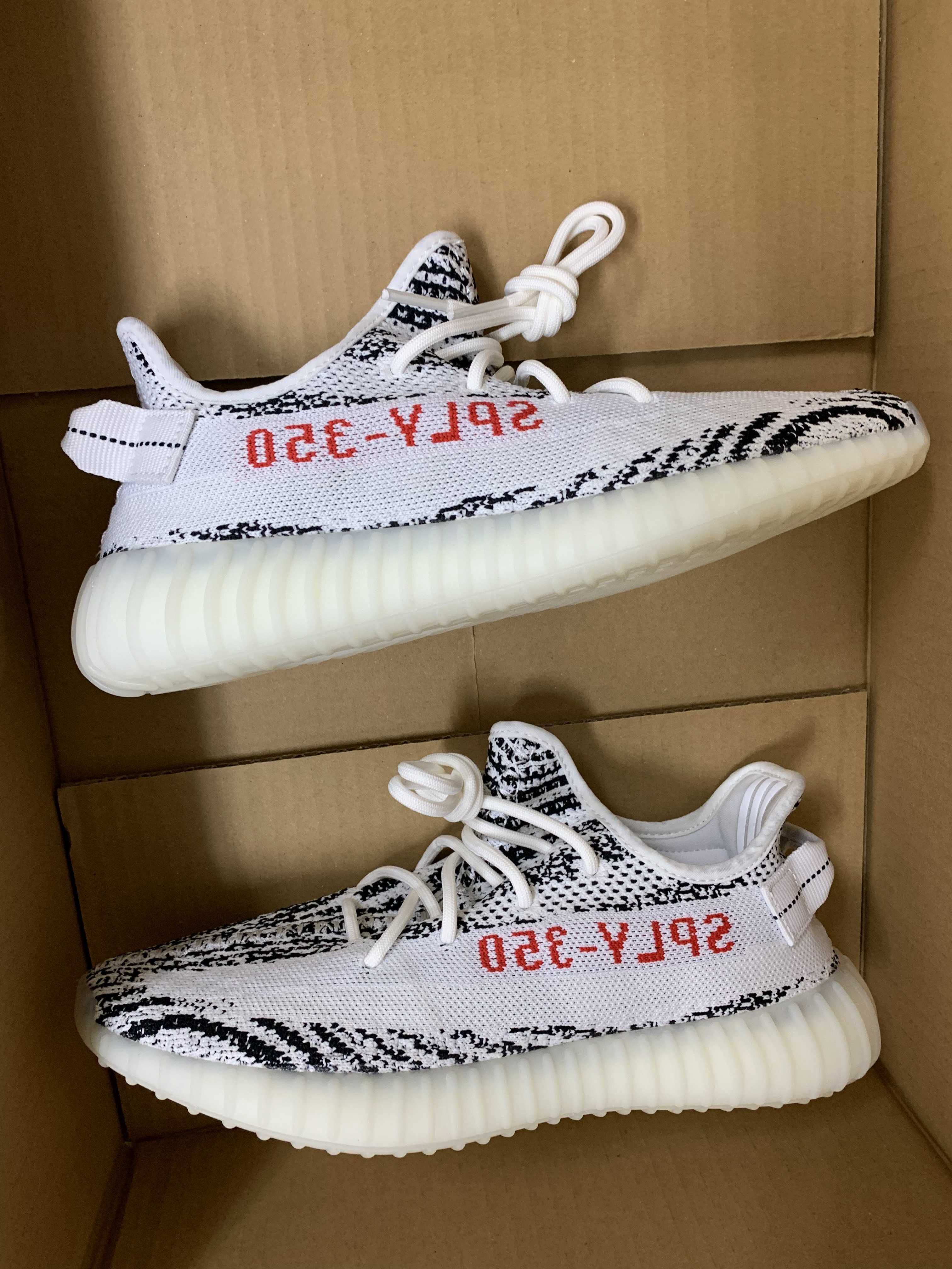 adidas YEEZY Boost 350 V2 "Zebra"