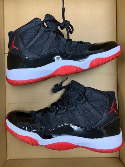 Nike Air Jordan 11 Retro "Playoffs" (2012)