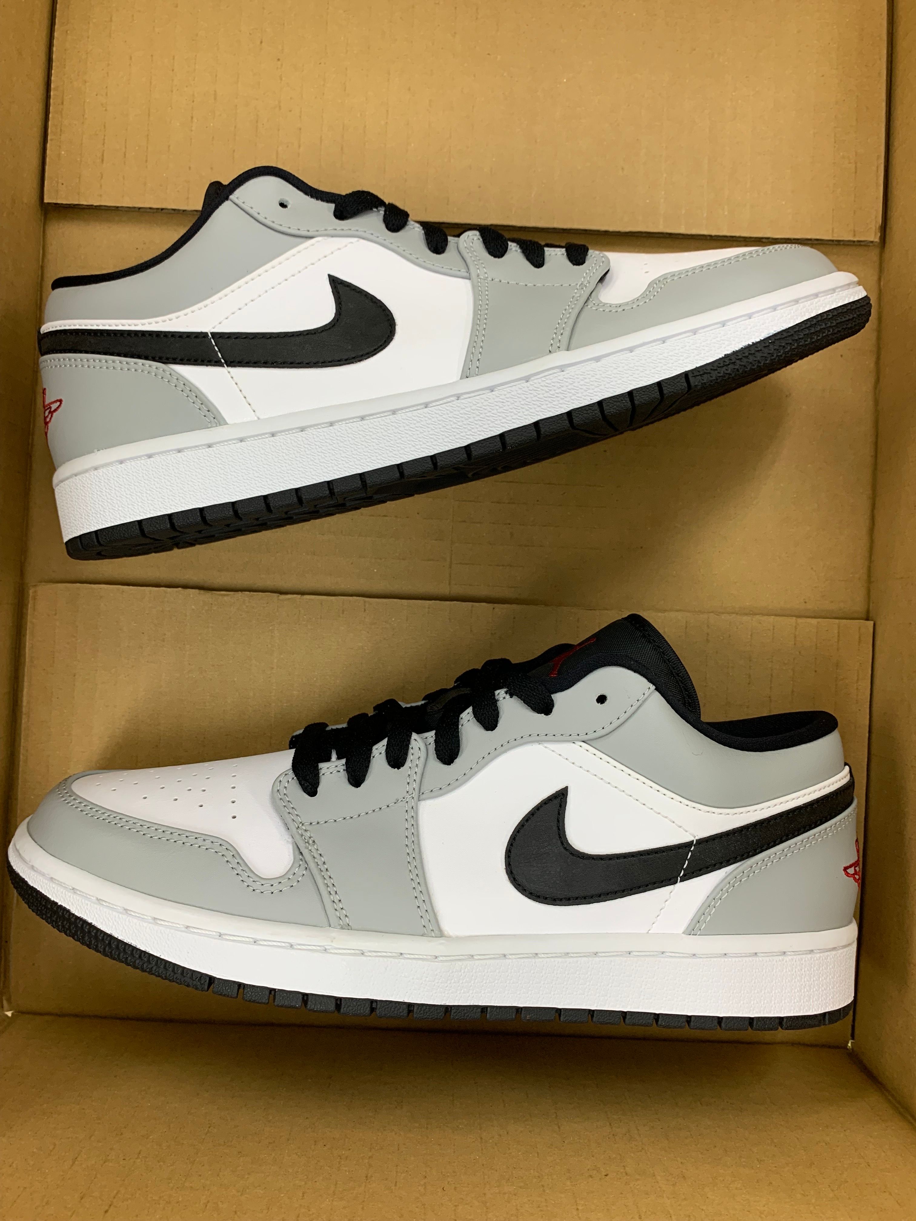 NIKE AIR JORDAN 1 LOW "LIGHT SMOKE GREY"