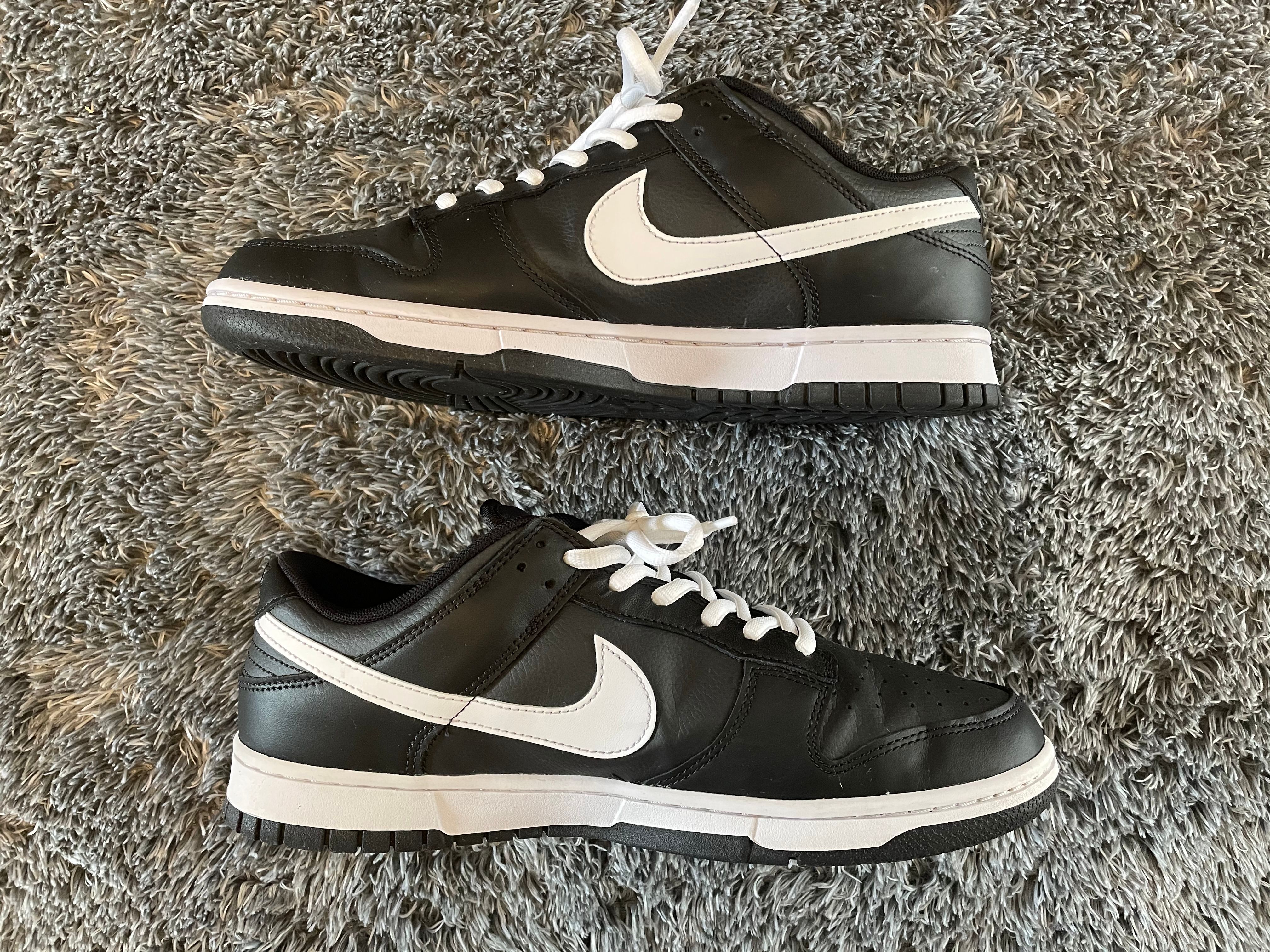 Nike Dunk Low "Black Panda"