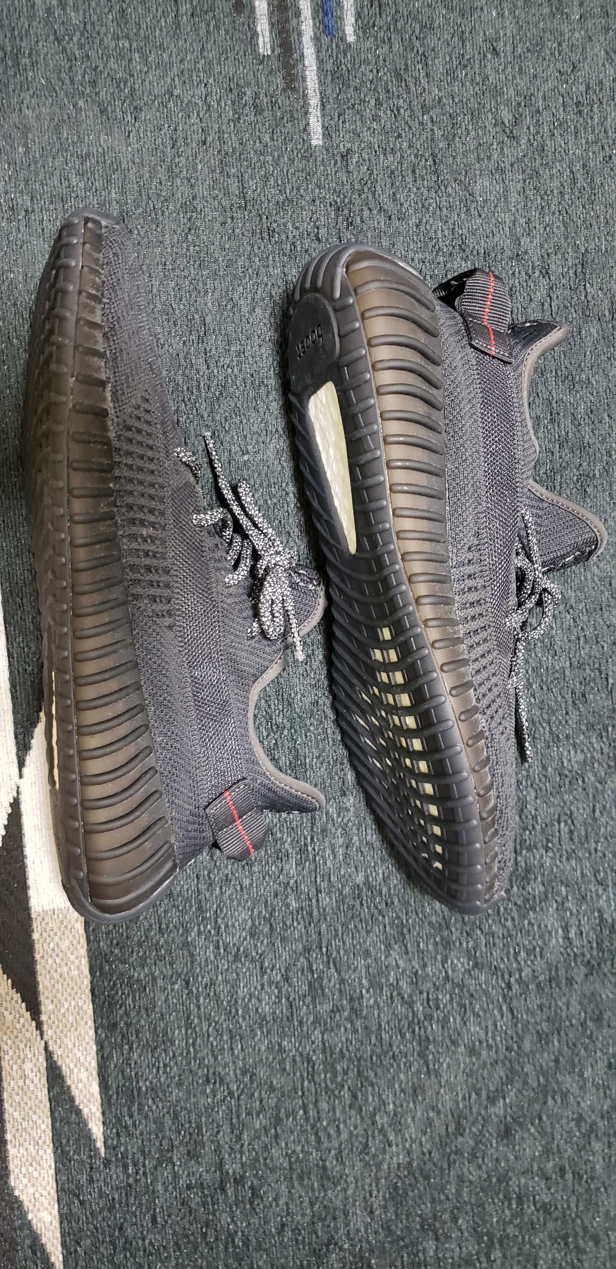 adidas YEEZY Boost 350 V2 "Black"