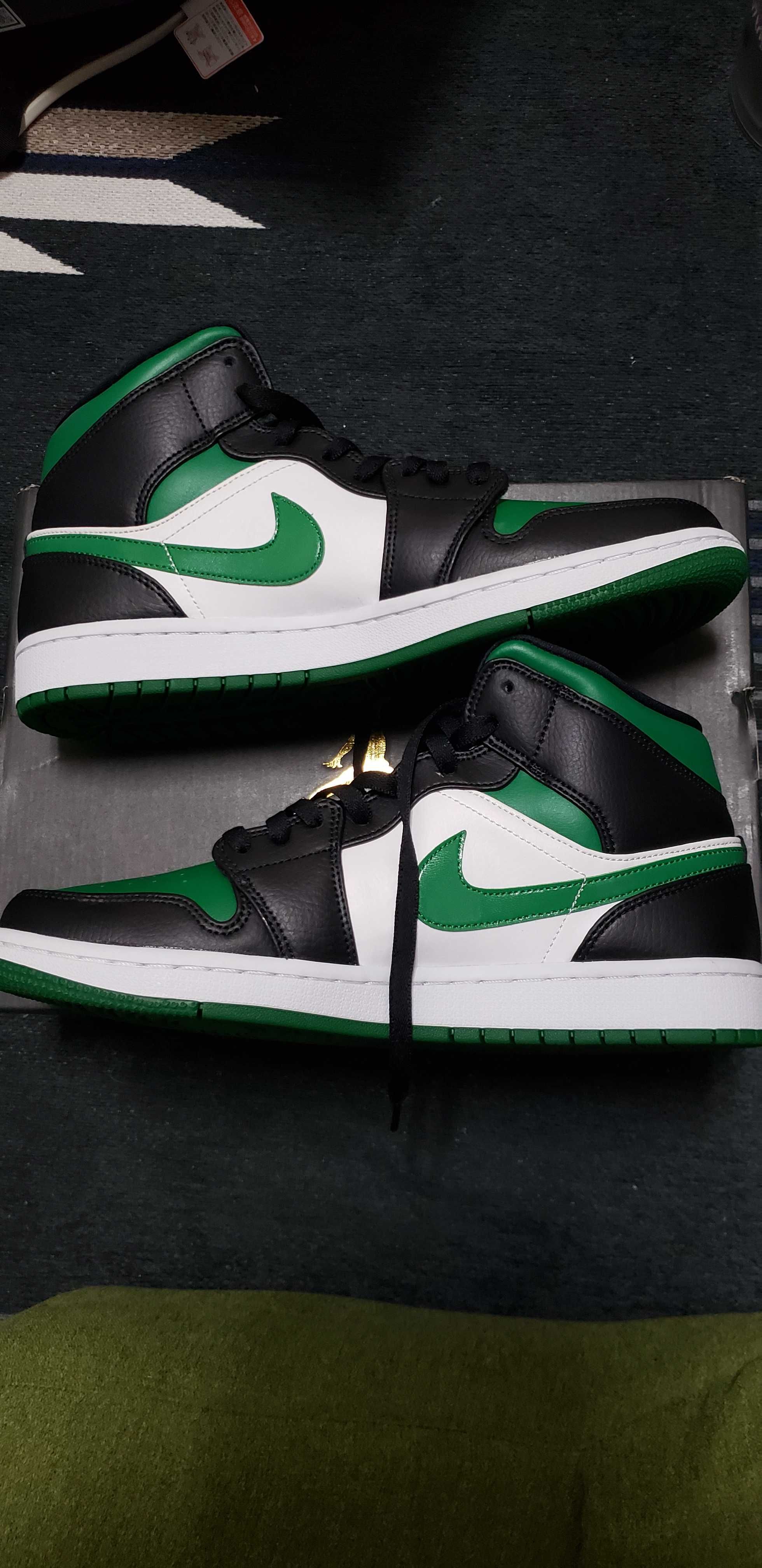 NIKE AIR JORDAN 1 MID "PINE GREEN"