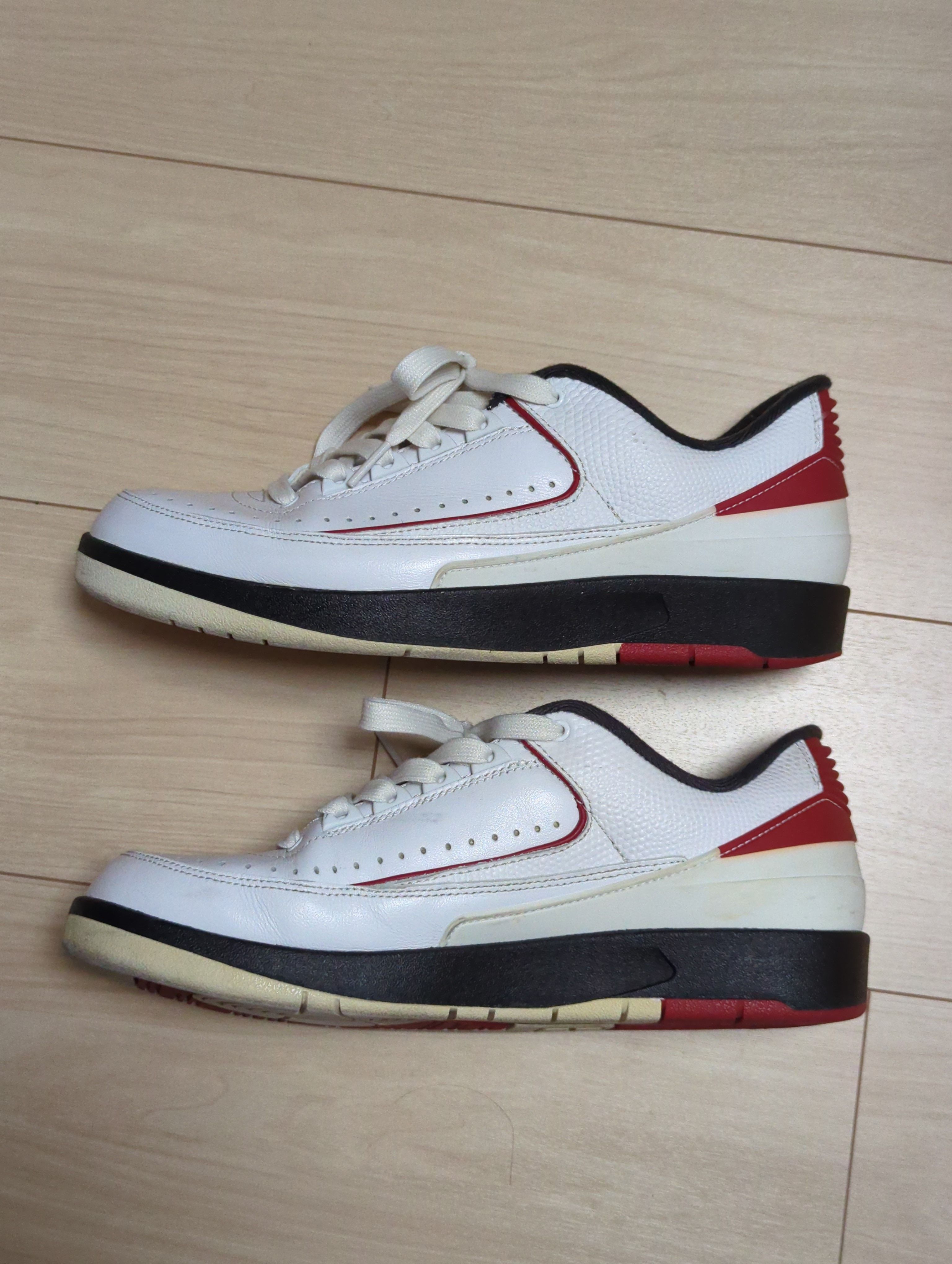 AIR JORDAN 2 RETRO LOW