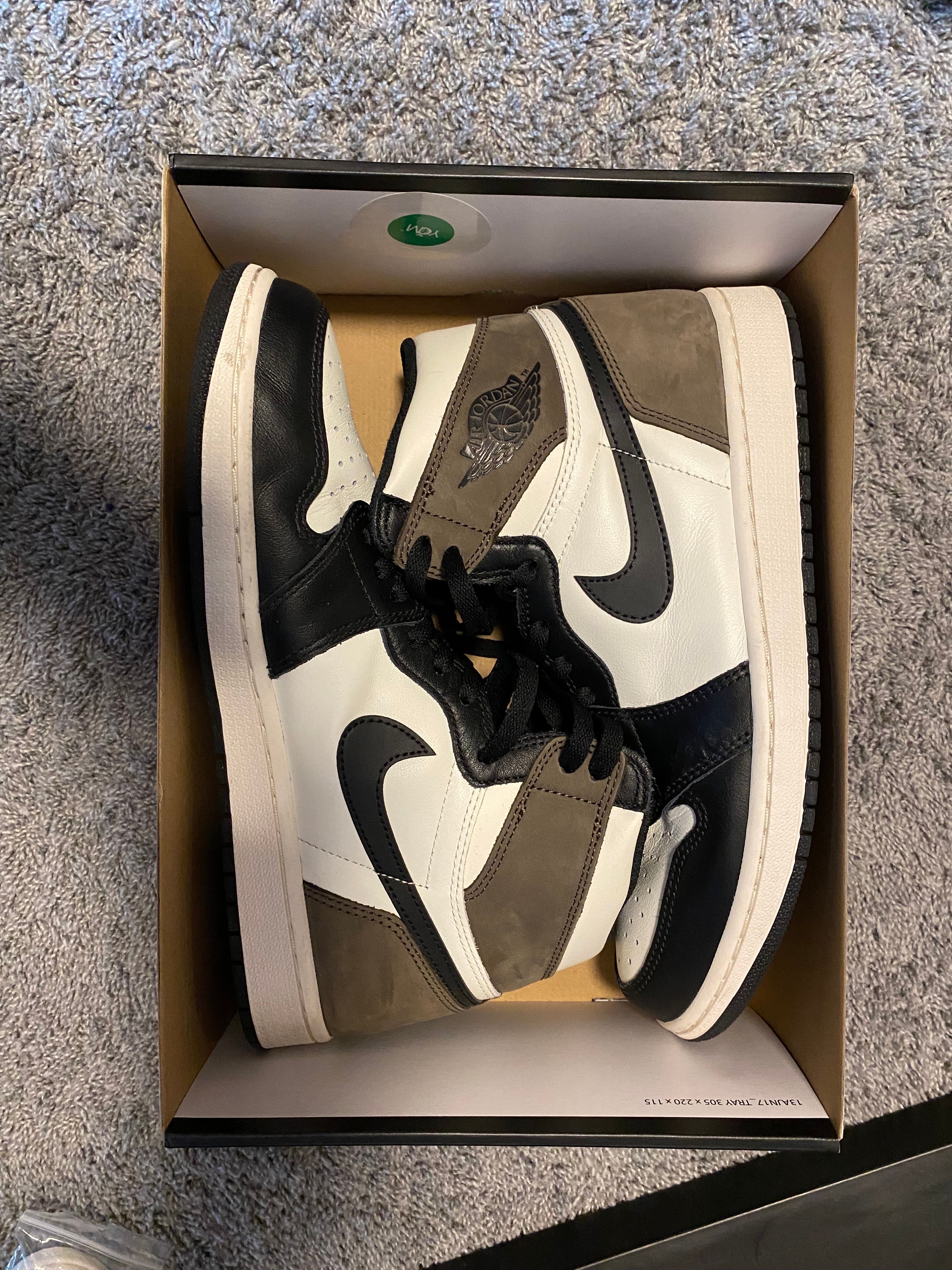 Nike Air Jordan 1 High OG "Sail/Dark Mocha/Black"