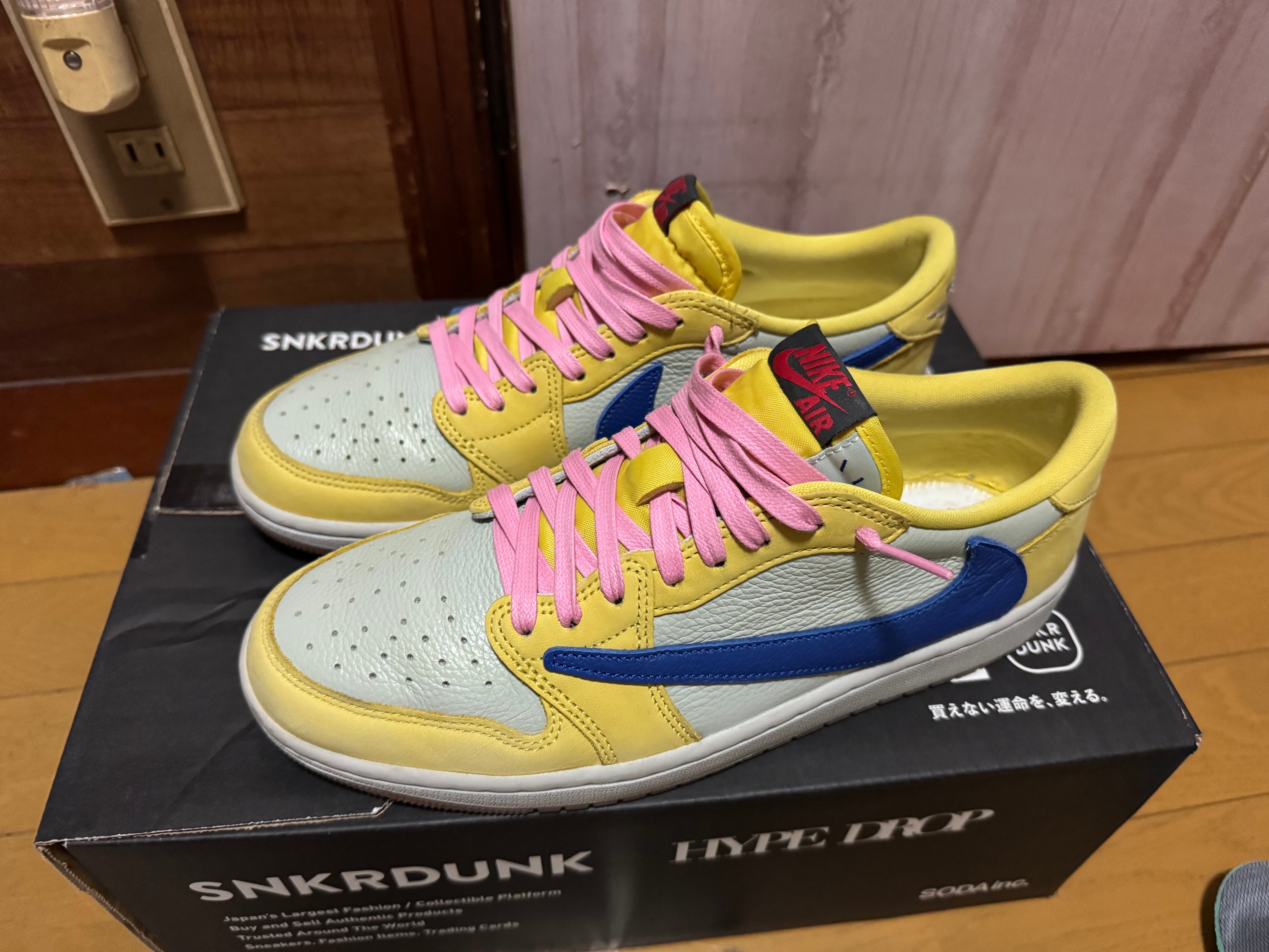 Travis Scott × Nike Women's Air Jordan 1 Retro Low OG "Canary"