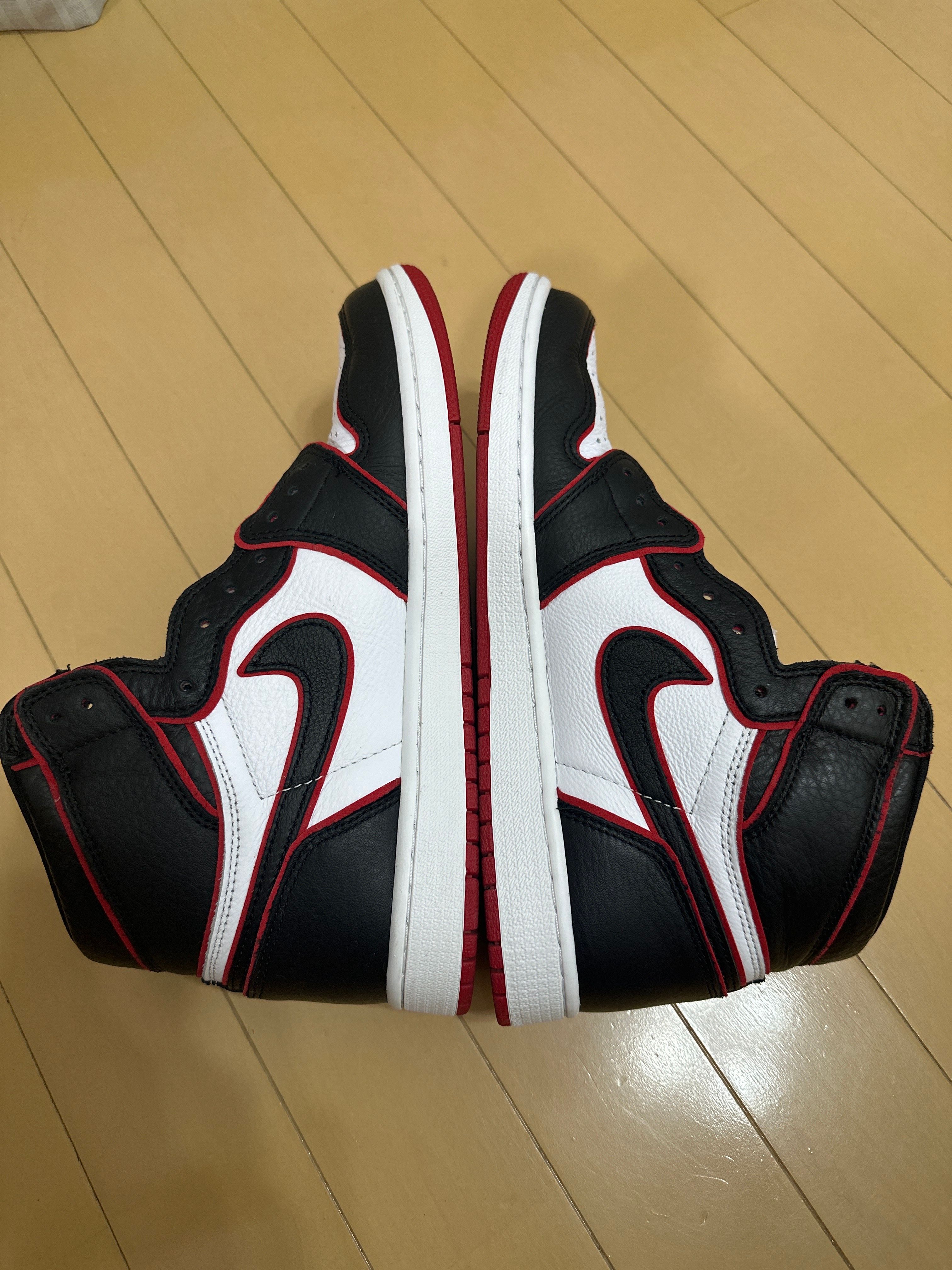 Nike Air Jordan 1 Retro High OG "Blood Line"   