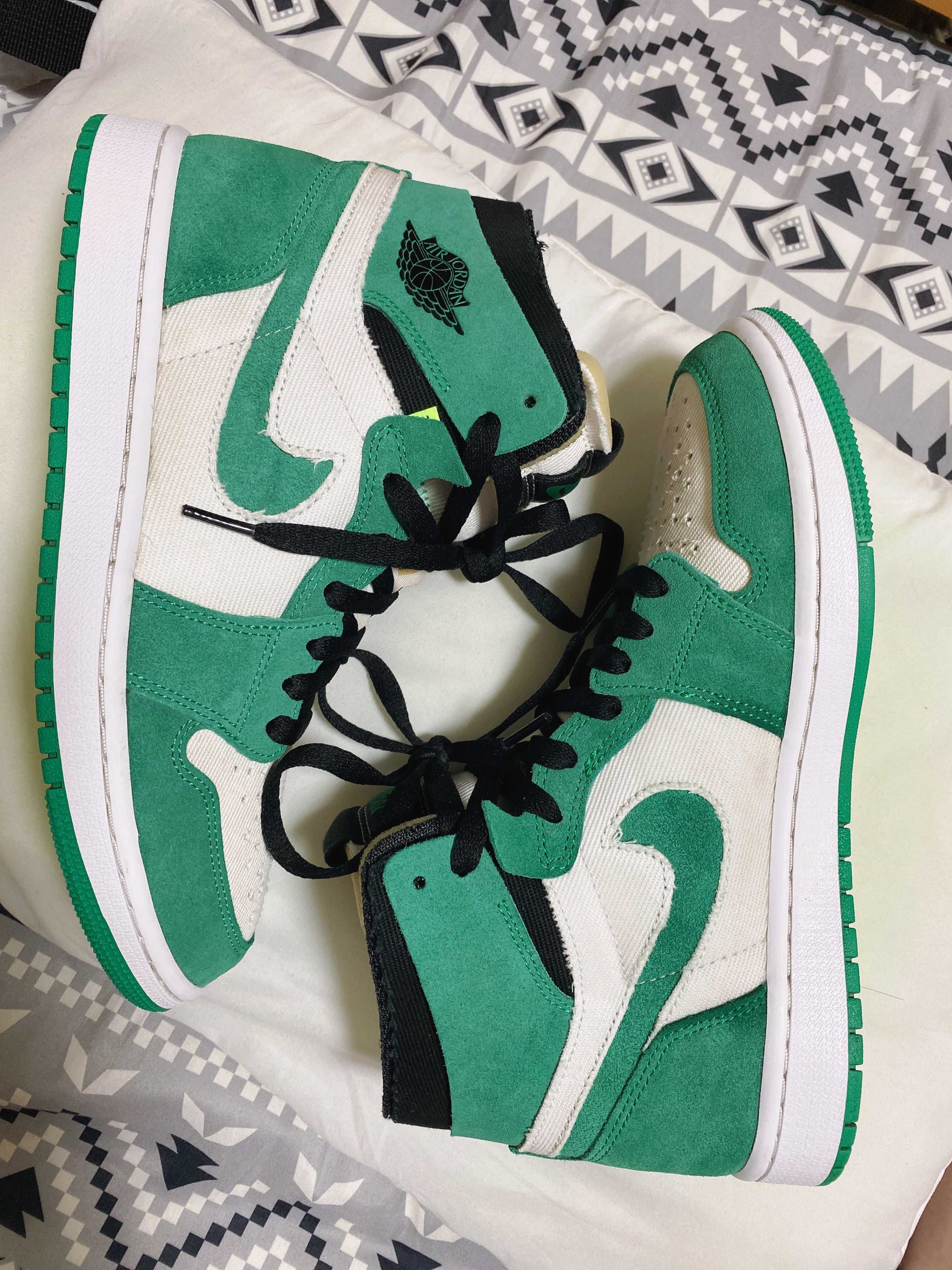 Nike Air Jordan 1 High Zoom Air Comfort "Lucky Bull"