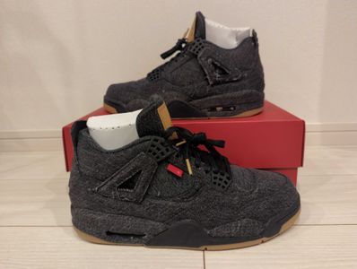 Nike × Levi's Air Jordan 4 "Black Denim" (Tag: ®)