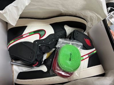 Air jordan 1 retro high top og a star is born