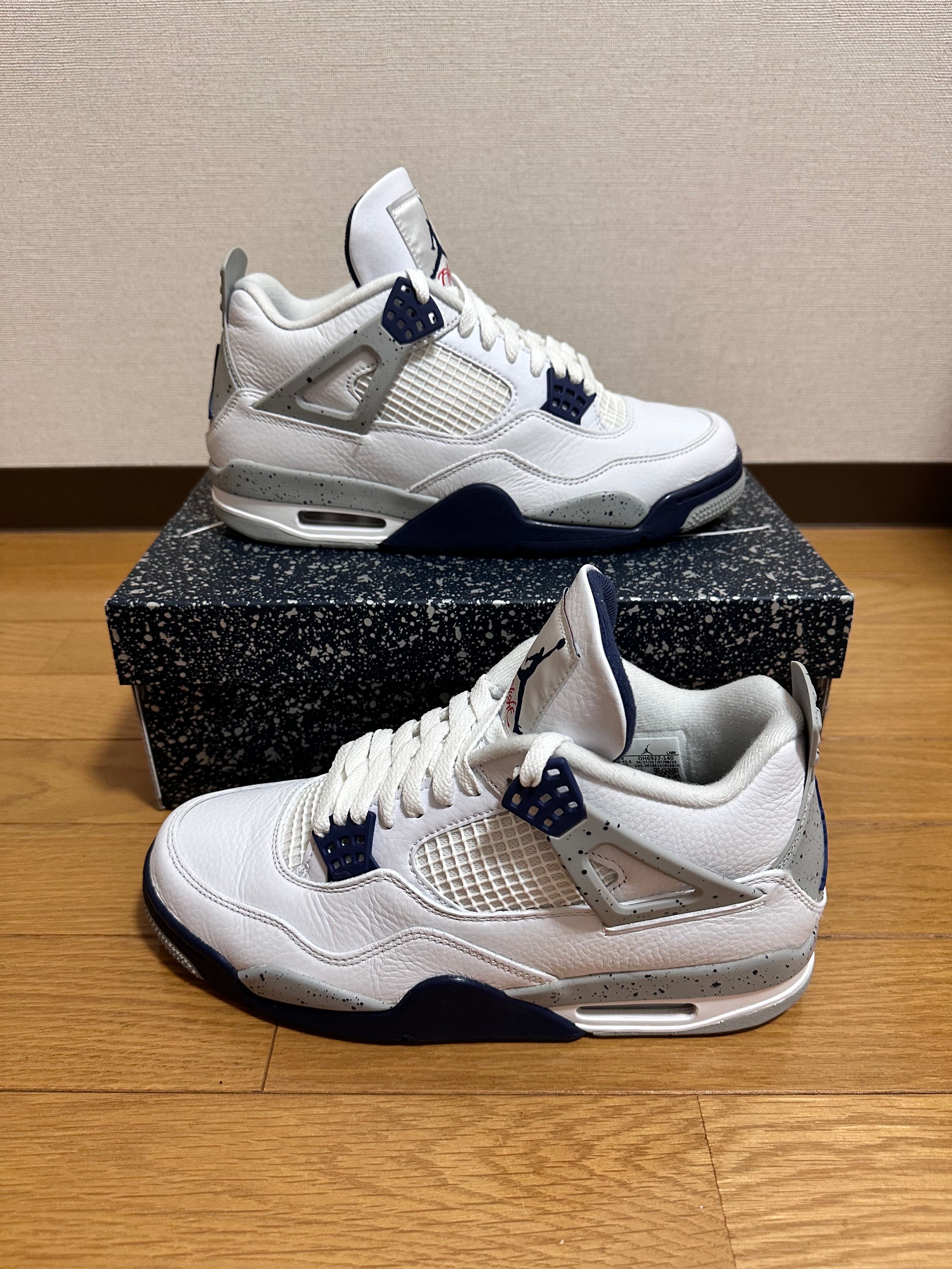Nike Air Jordan 4 "Midnight Navy"