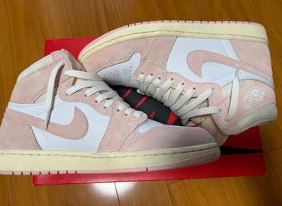 Nike Women's Air Jordan 1 Retro High OG "Washed Pink"