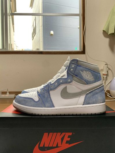 Nike Air Jordan 1 High OG "Hyper Royal"