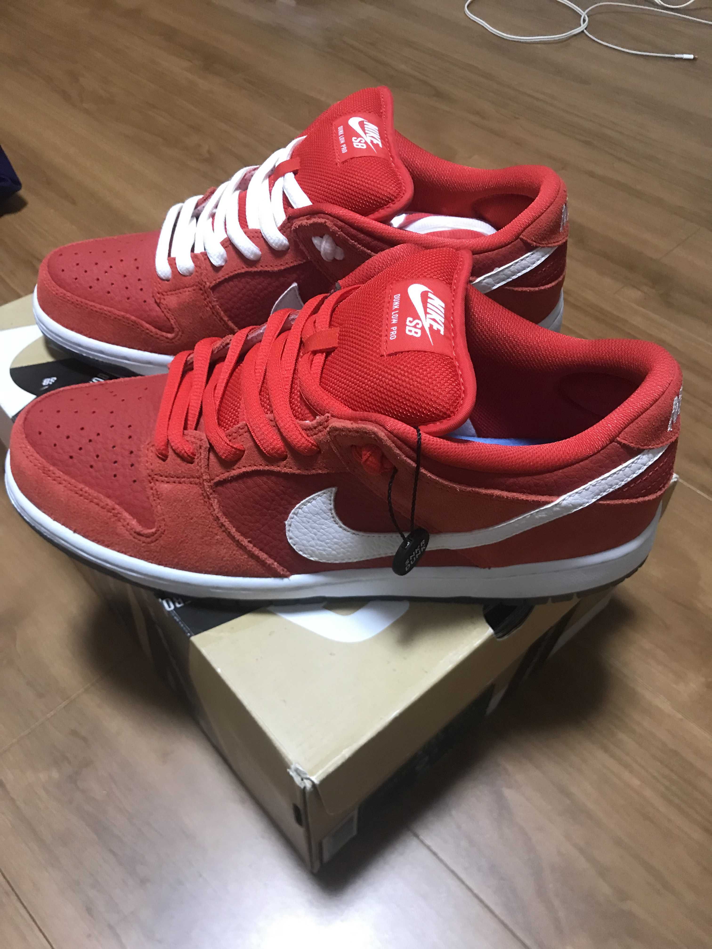 Girls Don't Cry × Nike SB Dunk Low Pro QS "Red" / VERDY