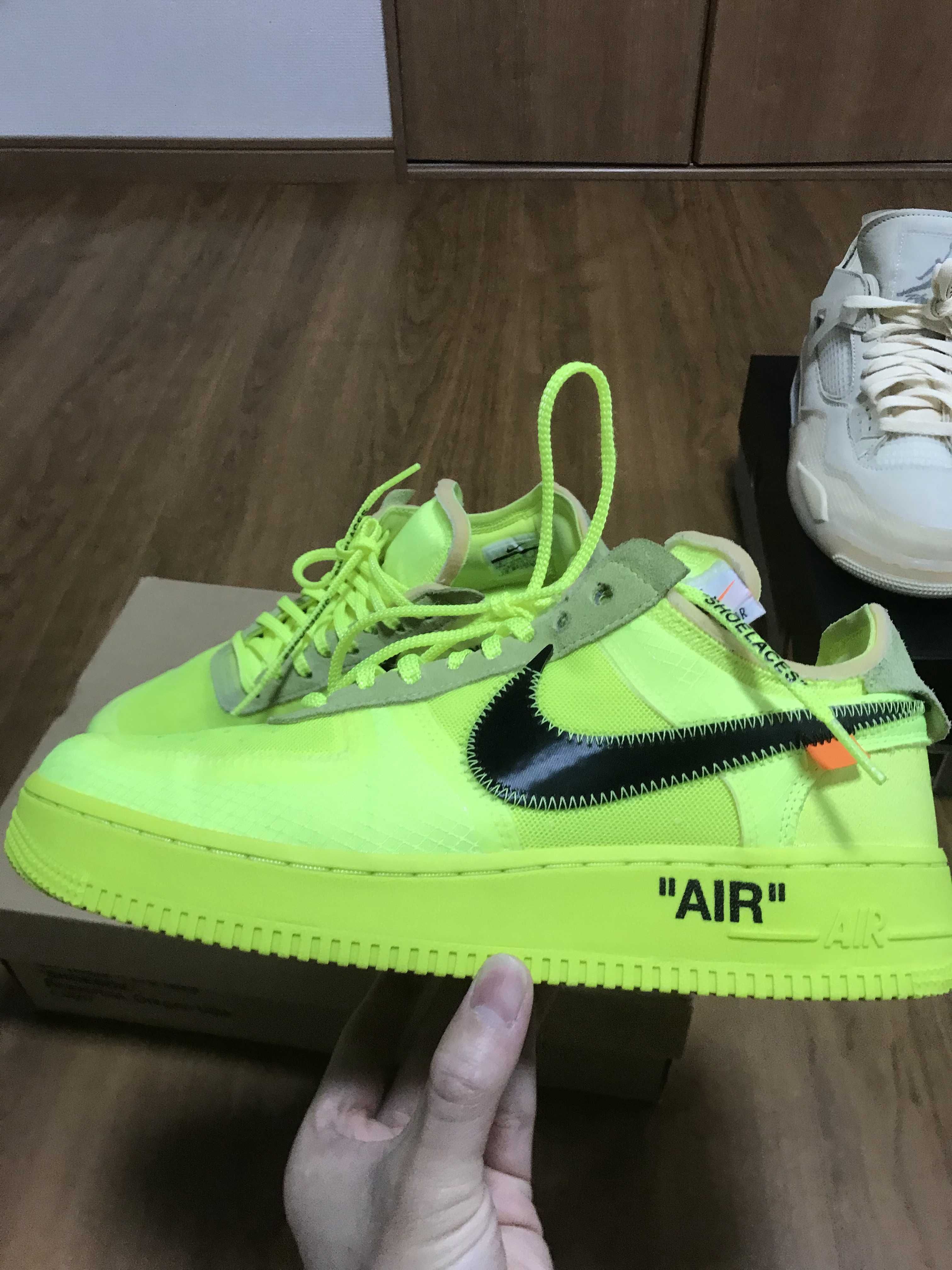 Off-White × Nike Air Force 1 Low "Volt"