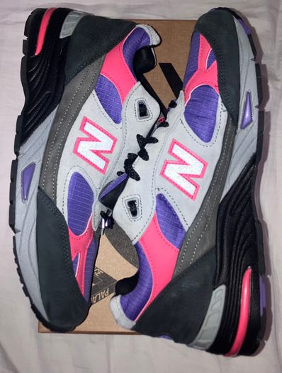 Palace × New Balance 991 "Black/Purple"