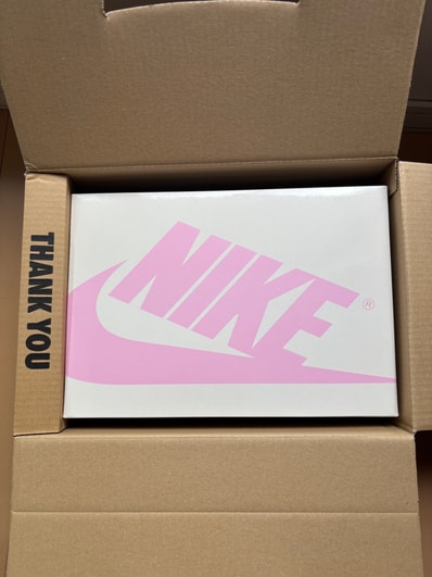 Travis Scott × Nike Air Jordan 1 Retro Low OG "Sail/Tropical Pink"