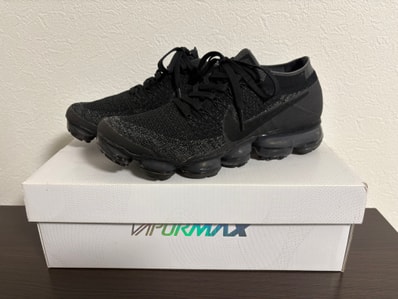 Nike Air Vapormax Flyknit "Triple. Black 2.0"